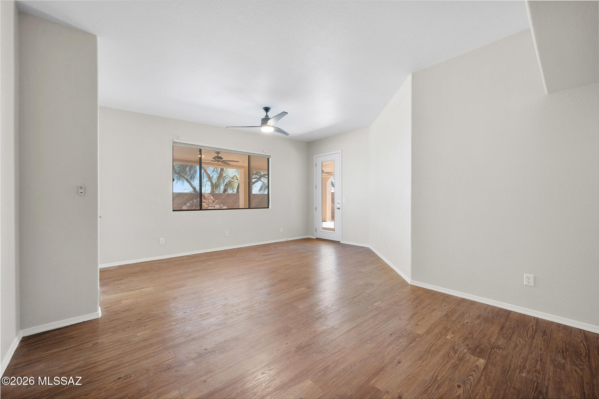 8381 S Camino Bengala