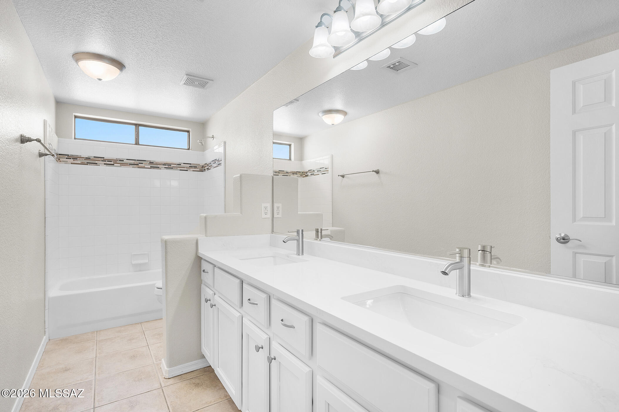 8381 S Camino Bengala