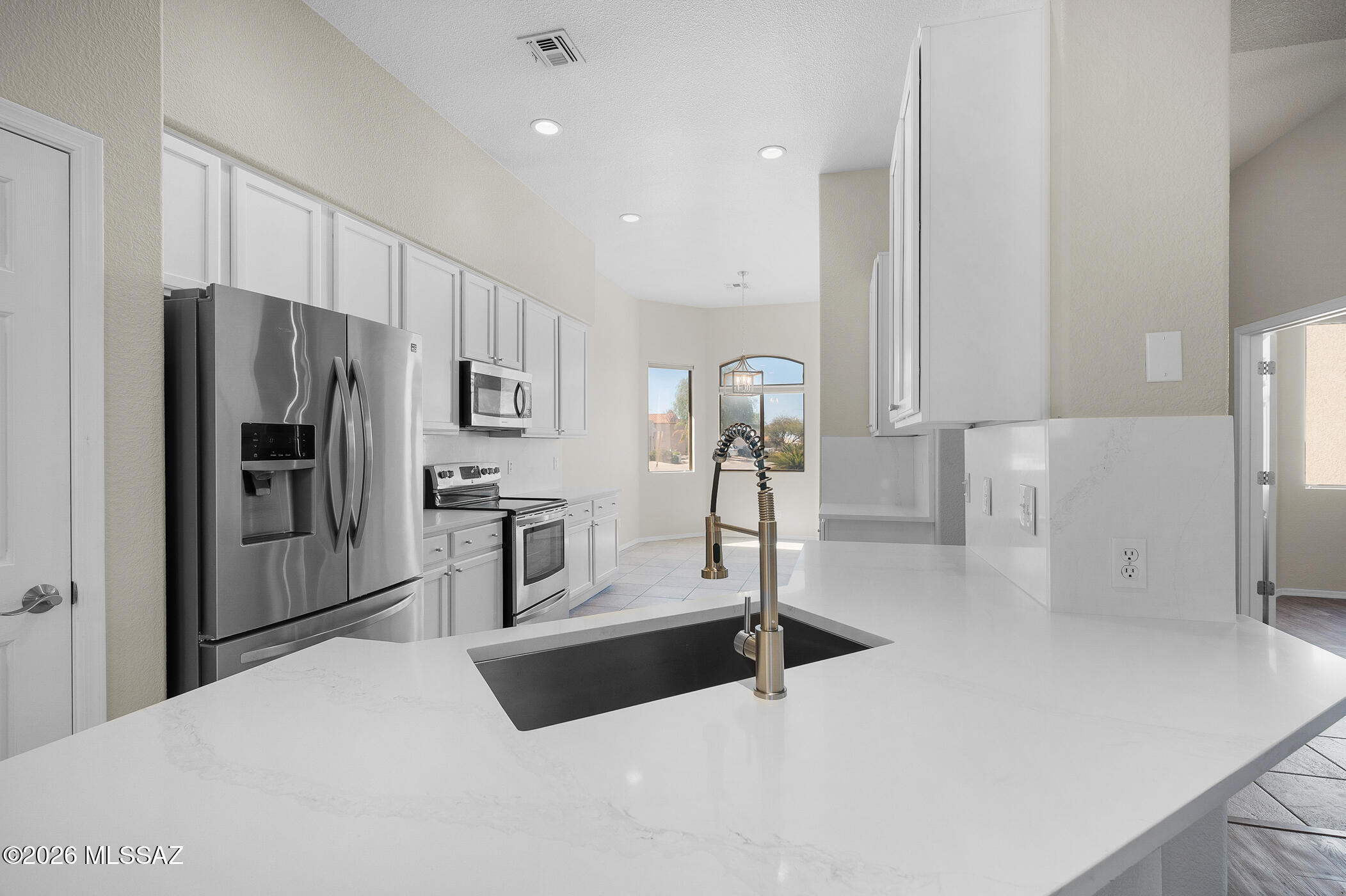 8381 S Camino Bengala