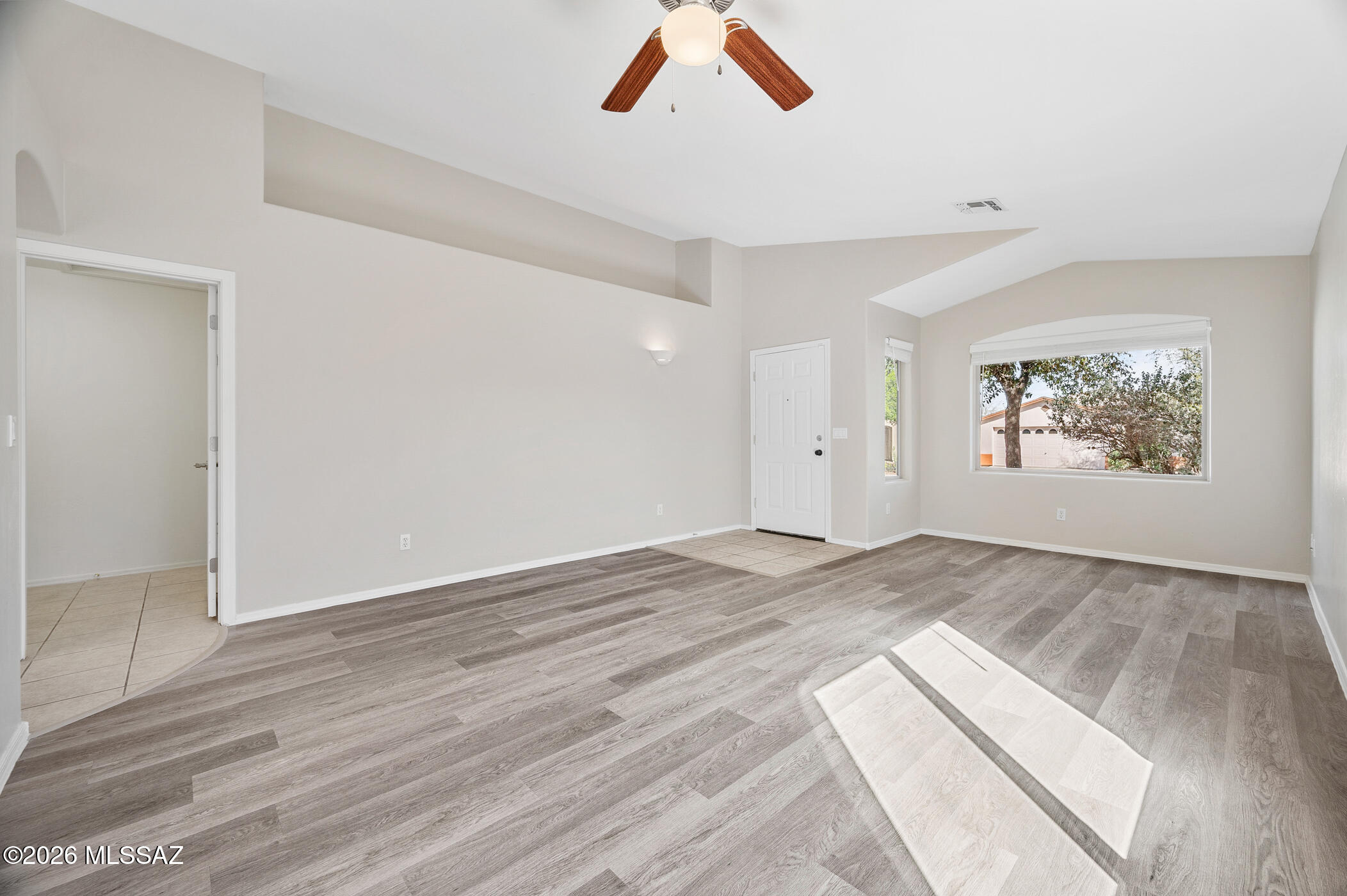 10452 E Pike Street