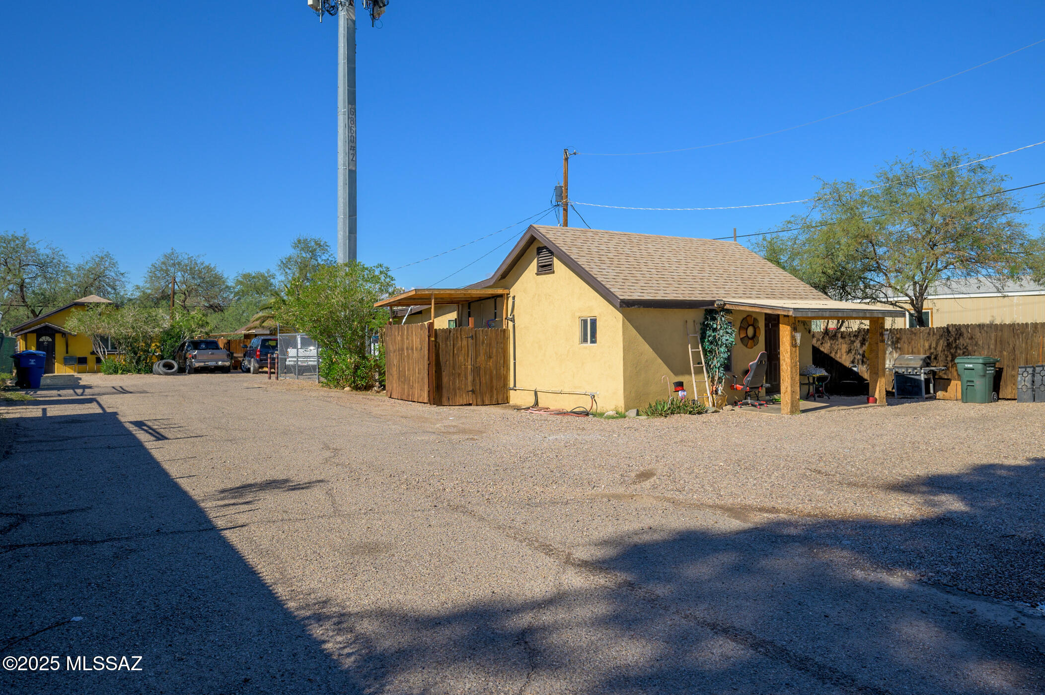 6838 S Nogales Highway