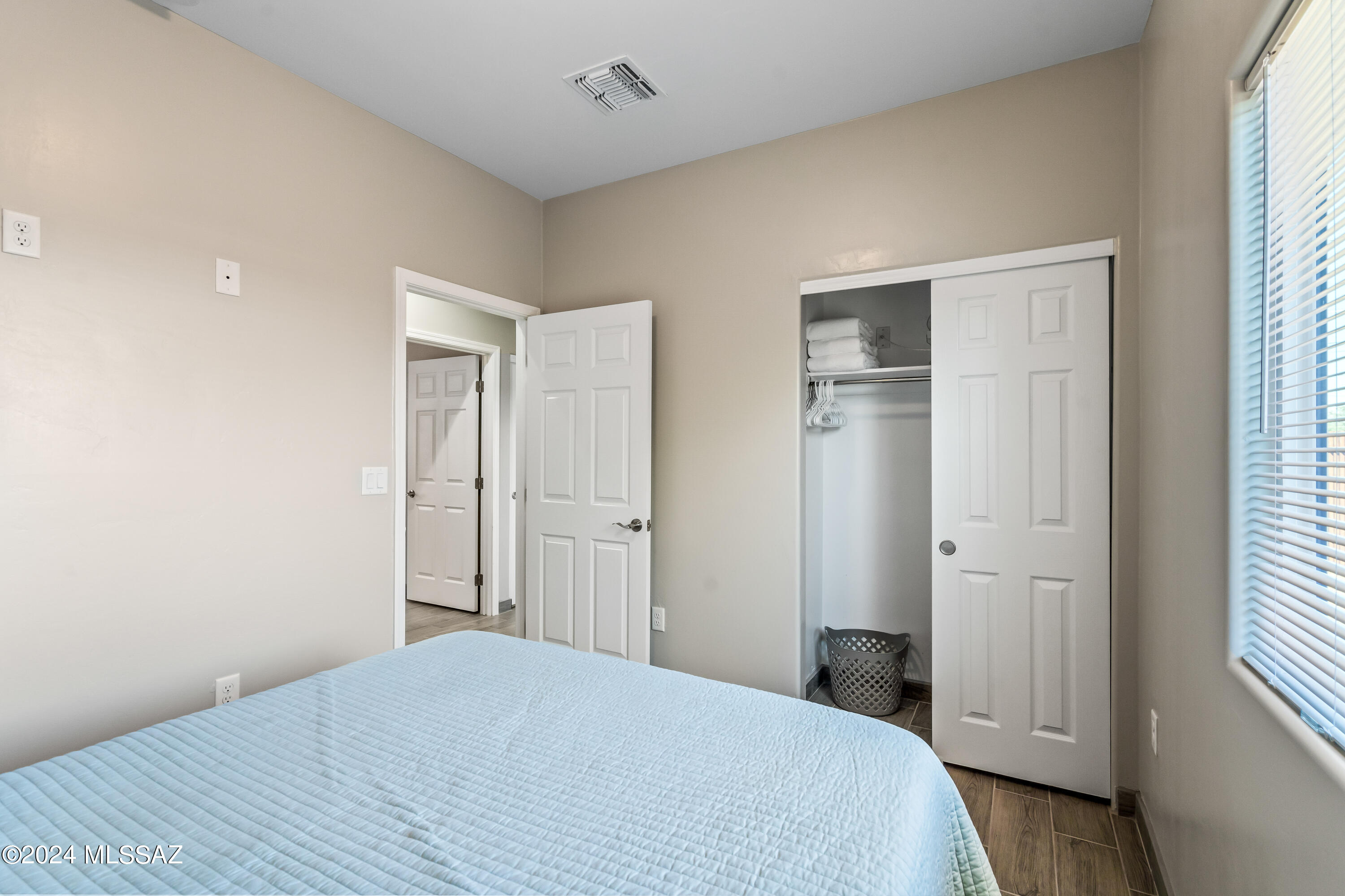 1424 N Richey Boulevard 1