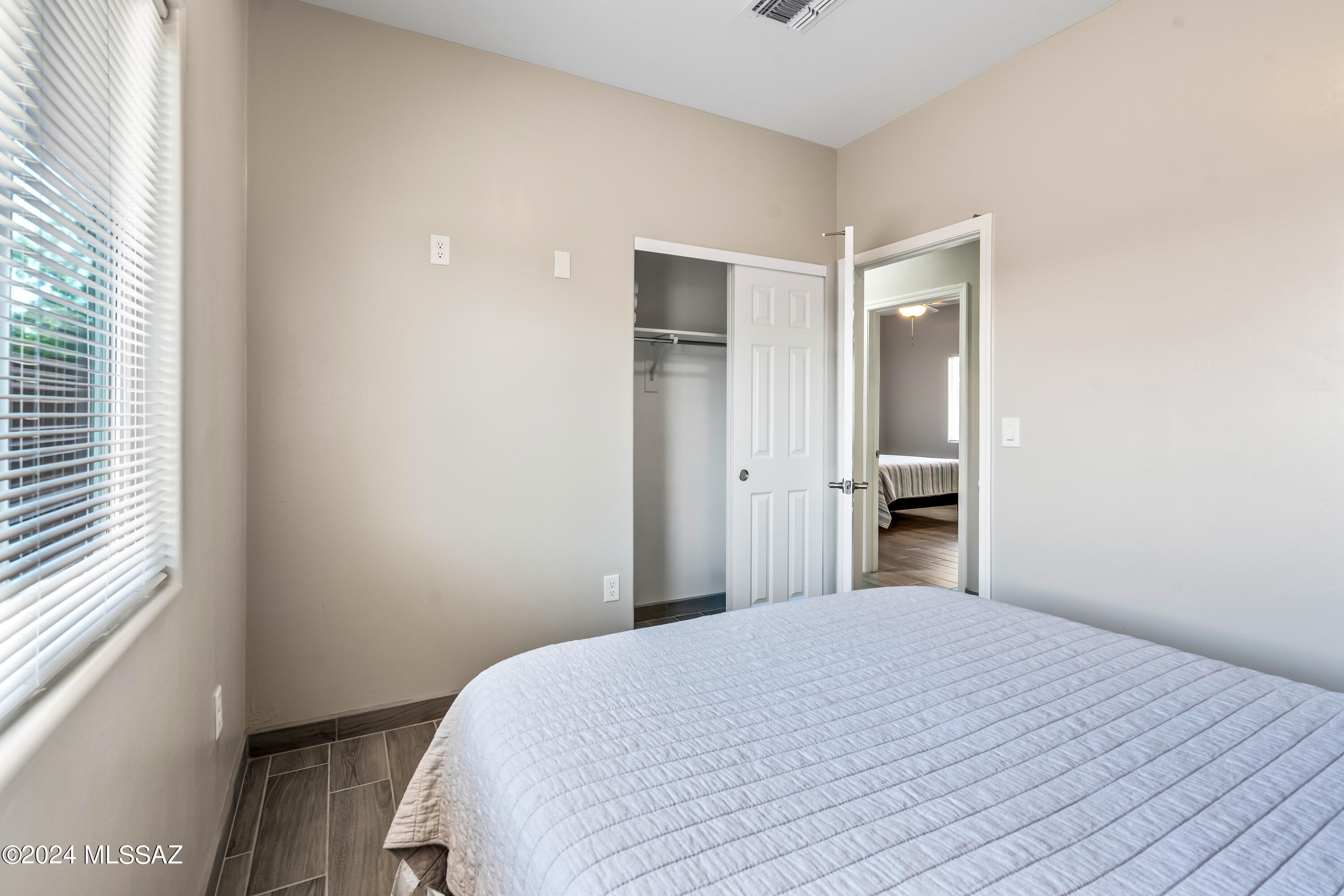 1424 N Richey Boulevard 1