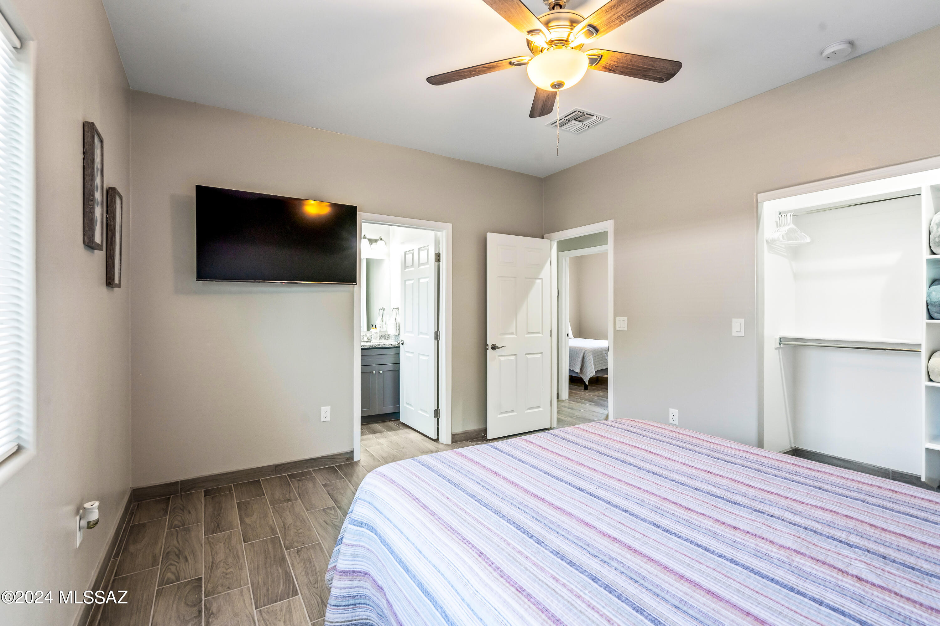 1424 N Richey Boulevard 1