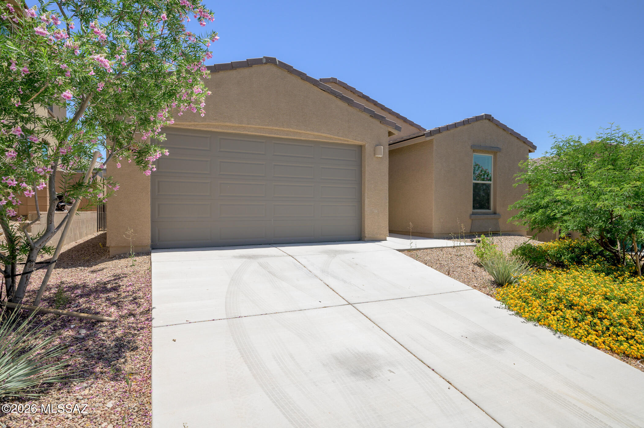 13852 E Silver Pine Trail
