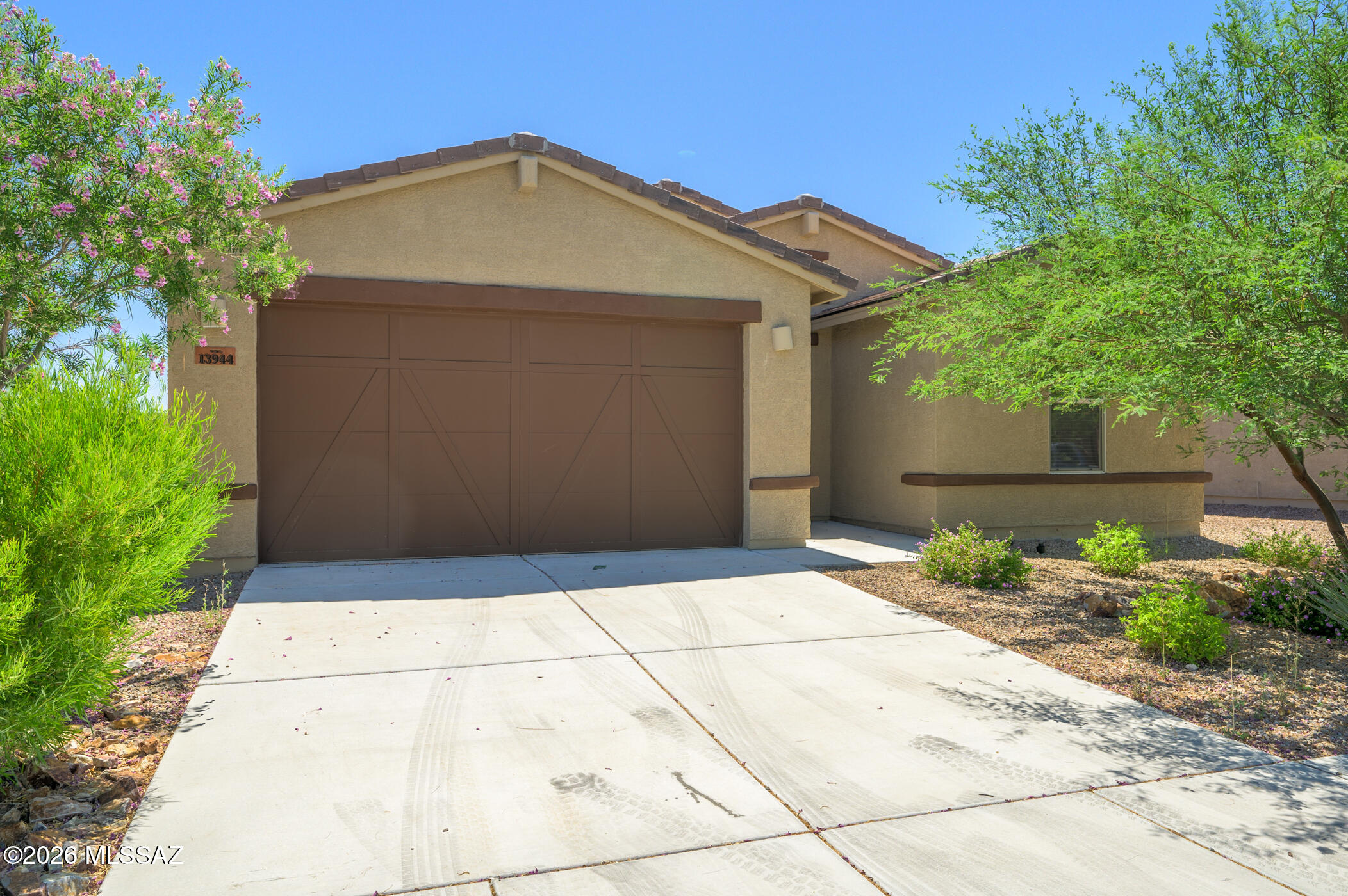 13944 E Red Oaks Drive