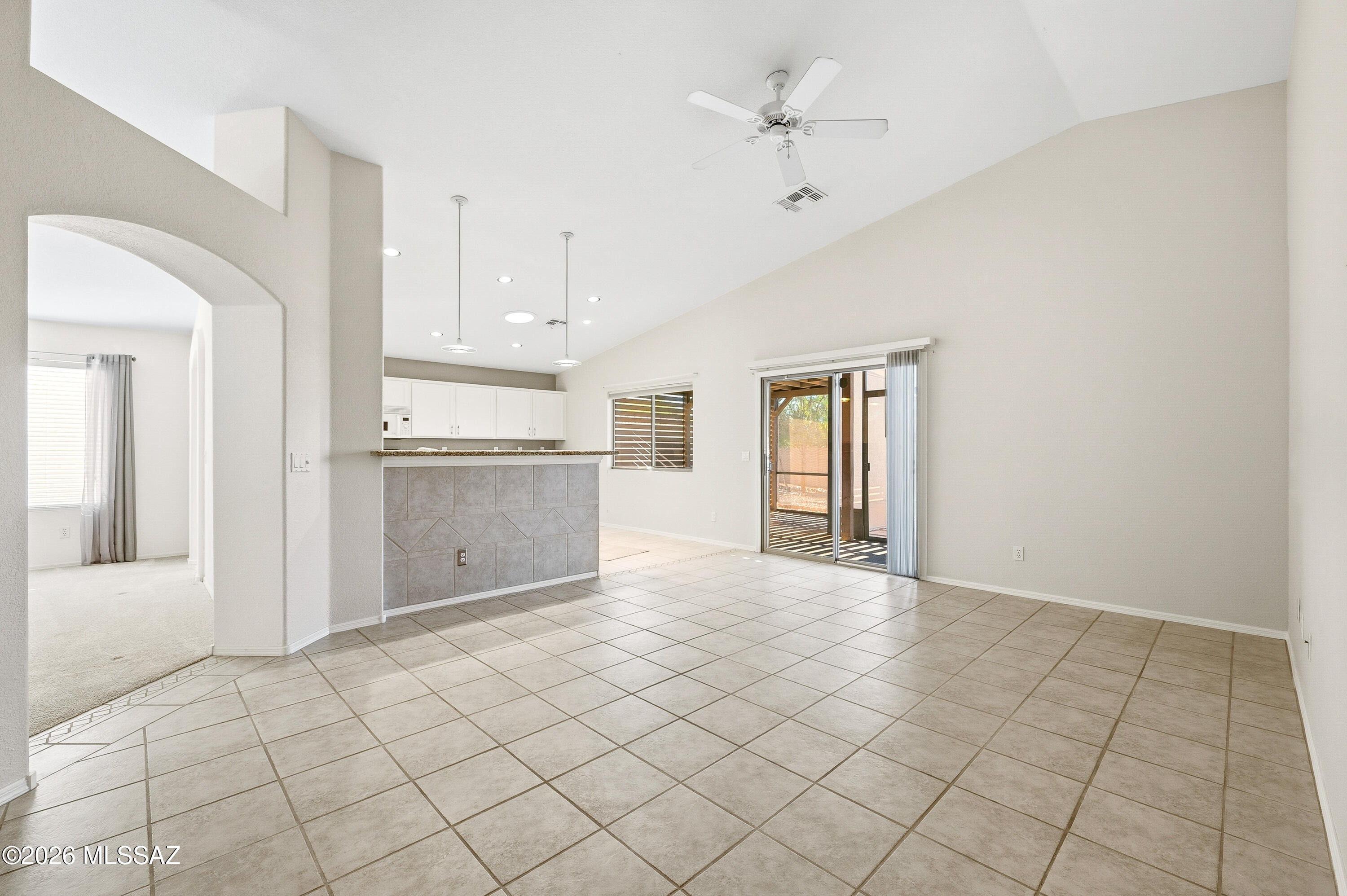 8859 E Maxwell Drive