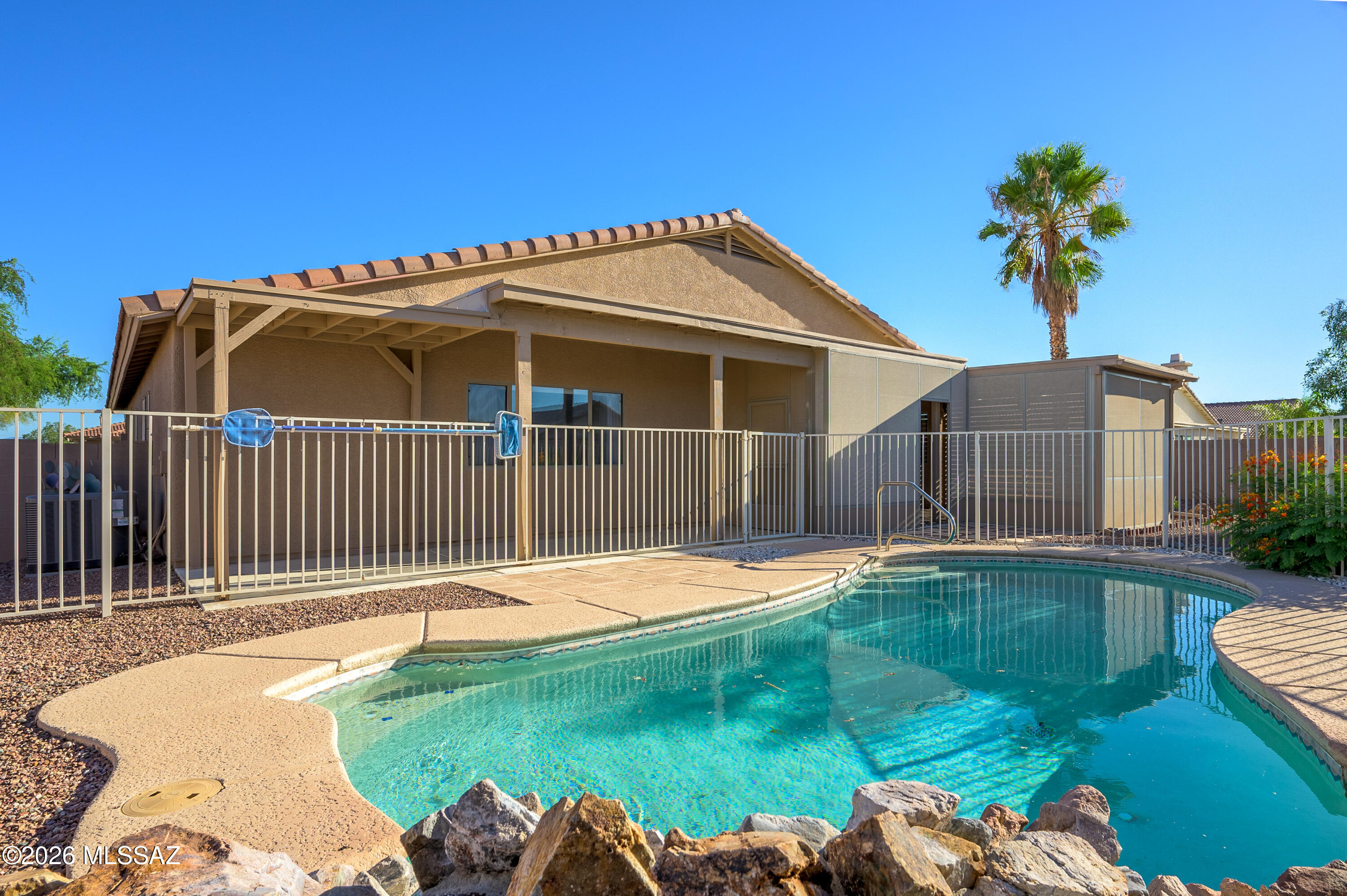 8859 E Maxwell Drive