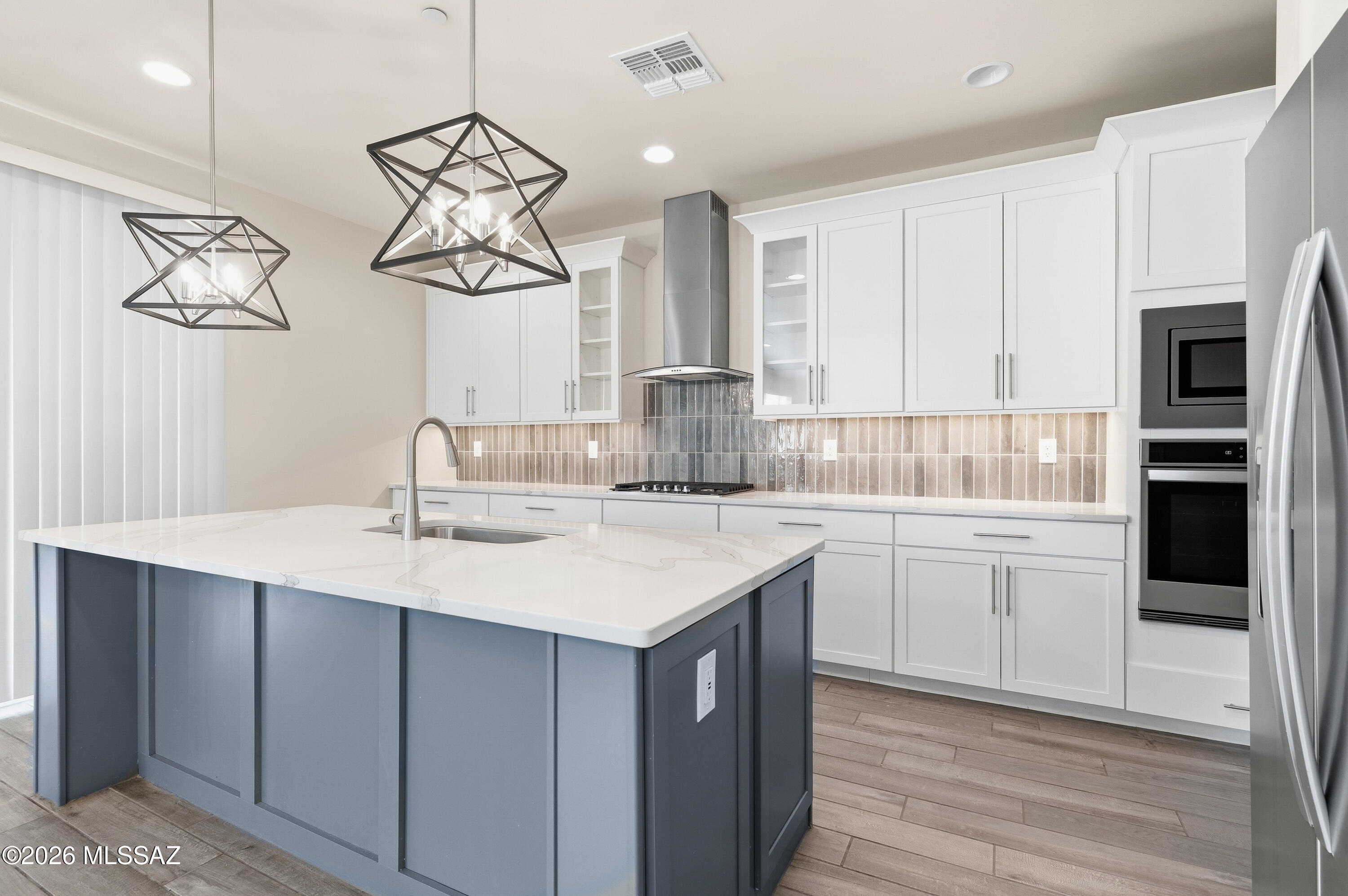 13869 E Red Oaks Drive