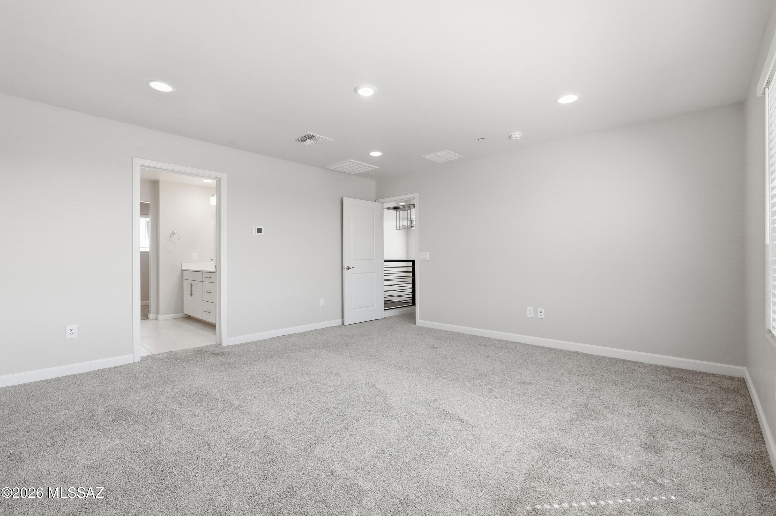 13869 E Red Oaks Drive