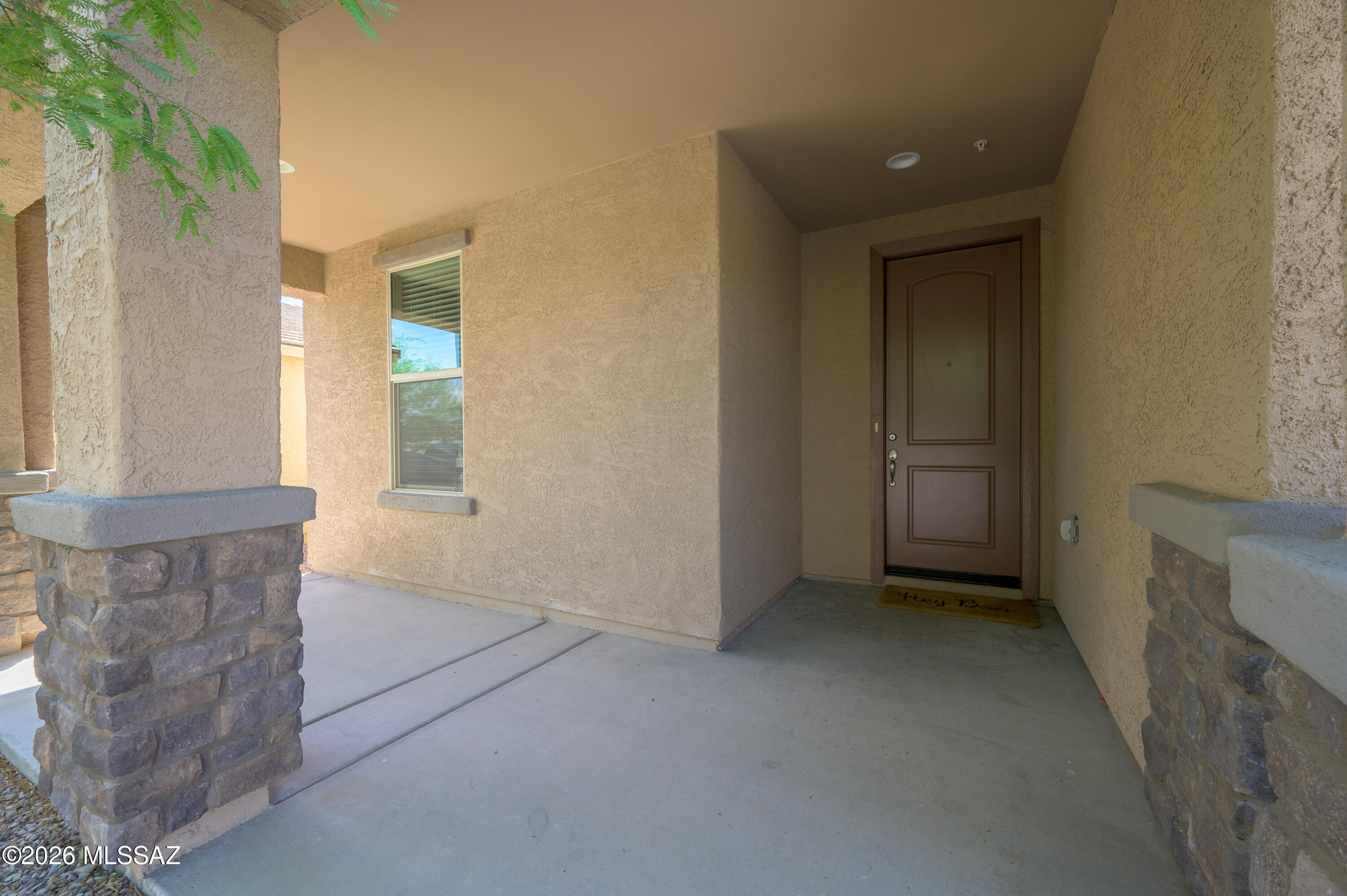 13869 E Red Oaks Drive