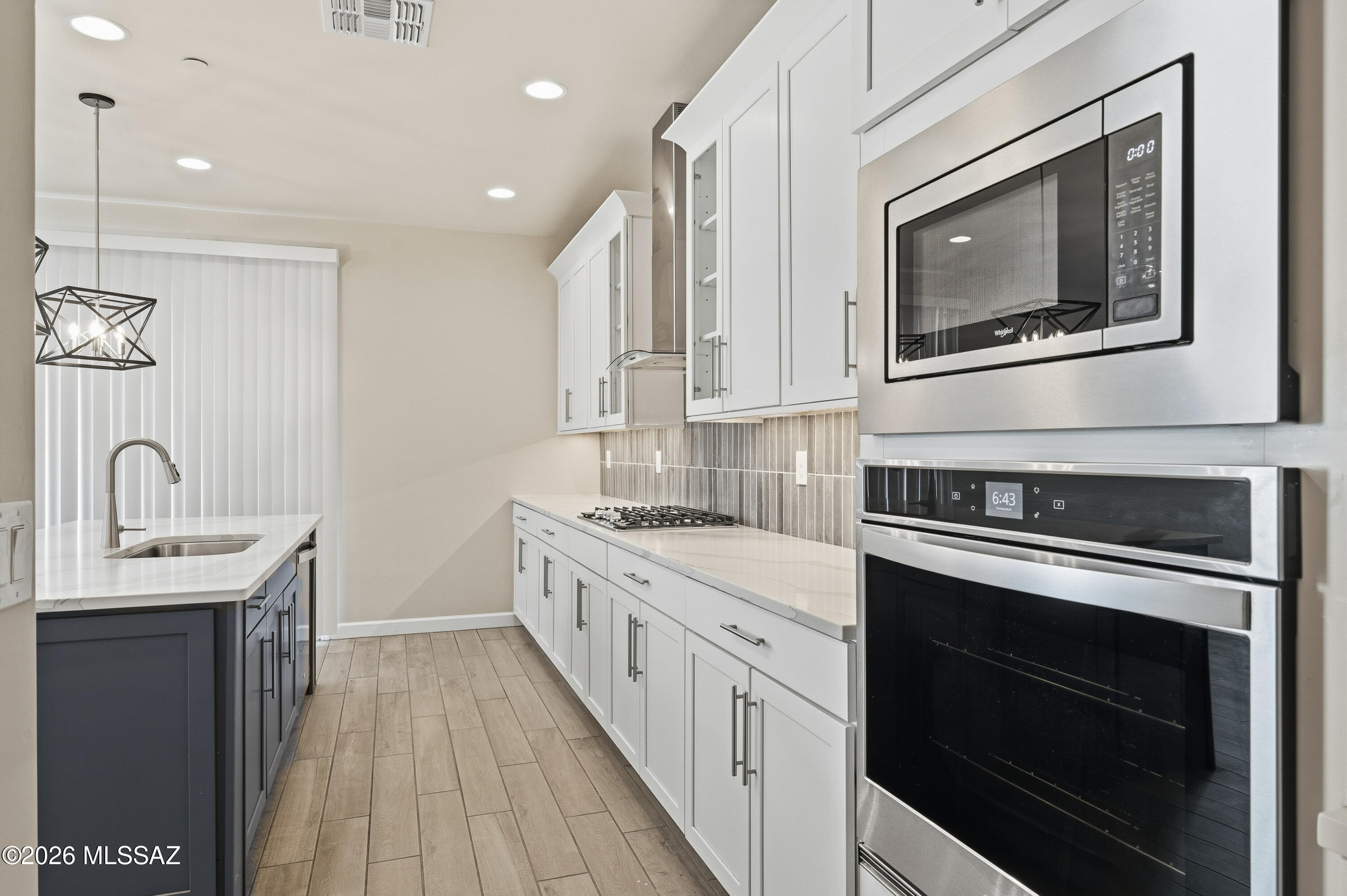 13869 E Red Oaks Drive