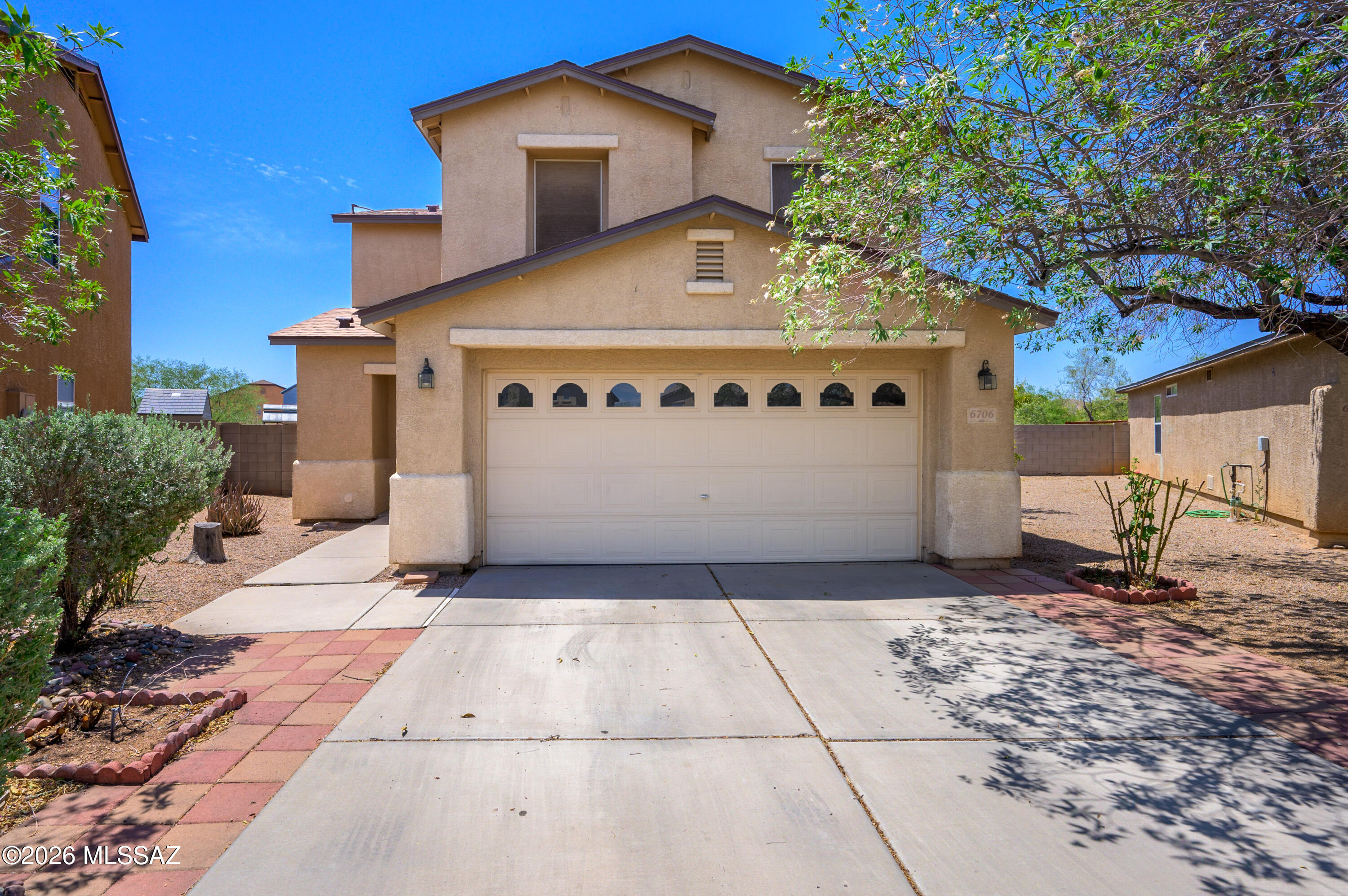 6706 S Parliament Drive
