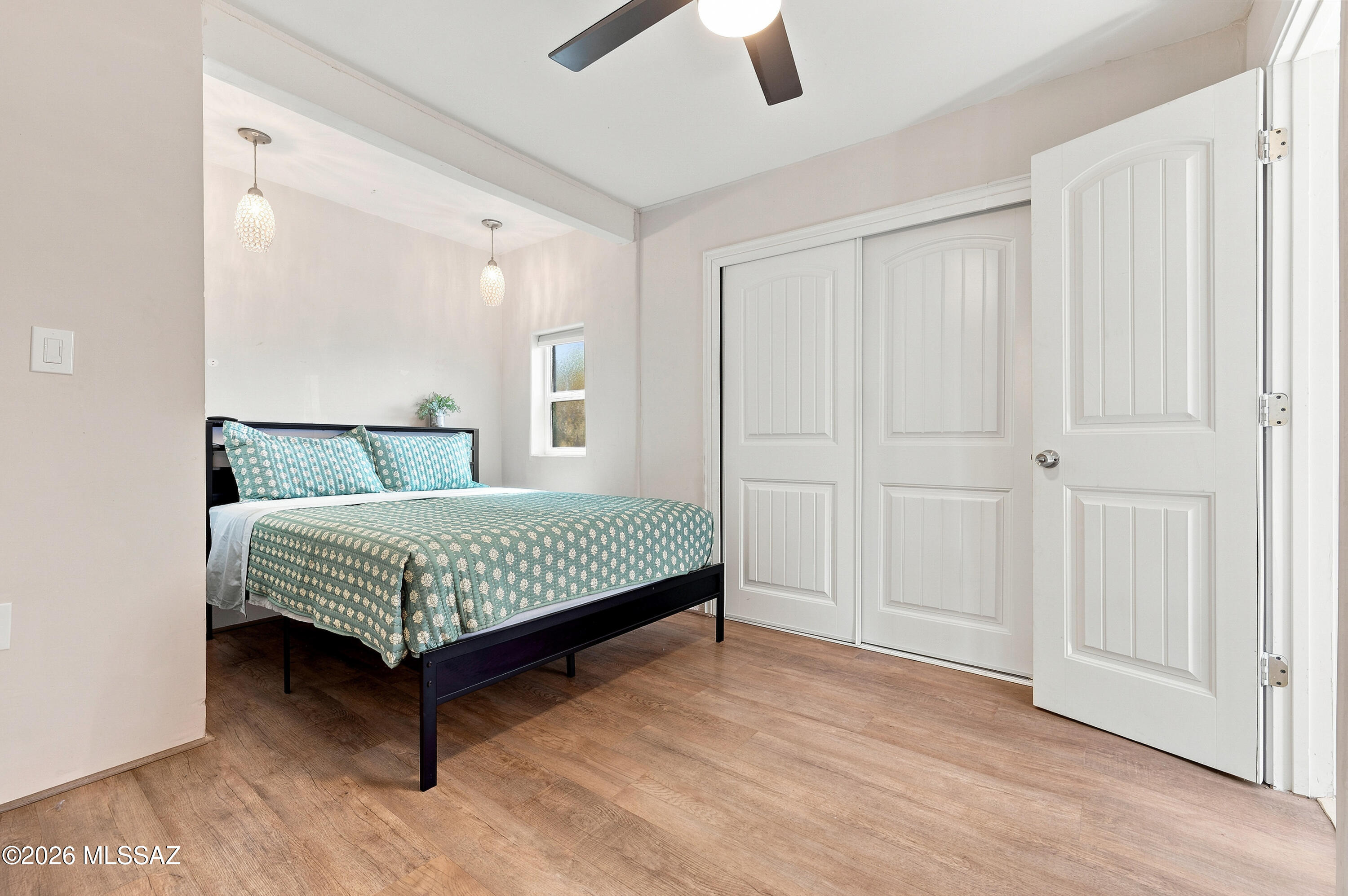 102 E Aviation Drive