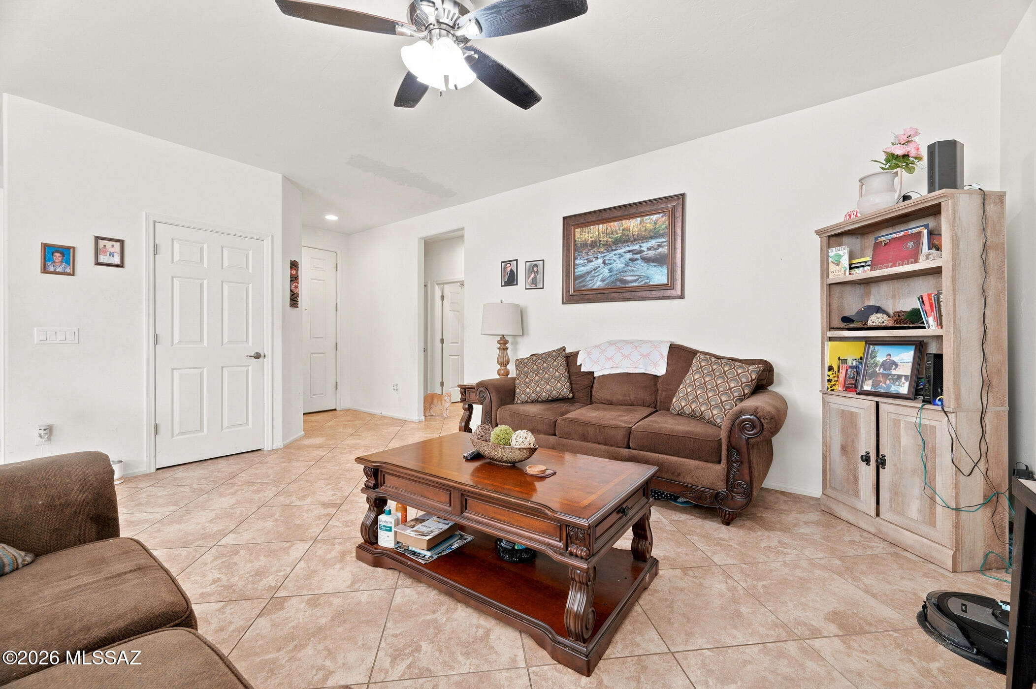 6723 W Fishermans Drive