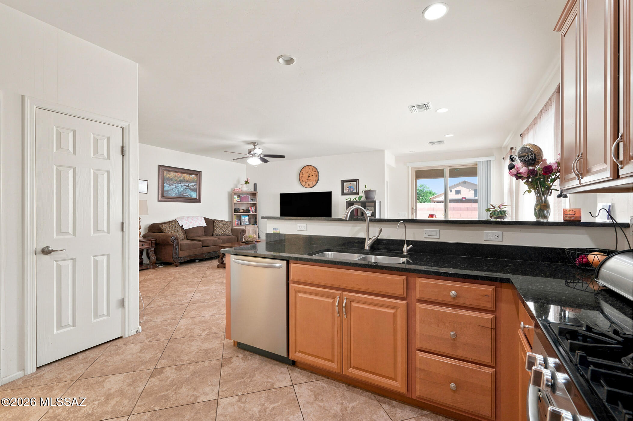6723 W Fishermans Drive