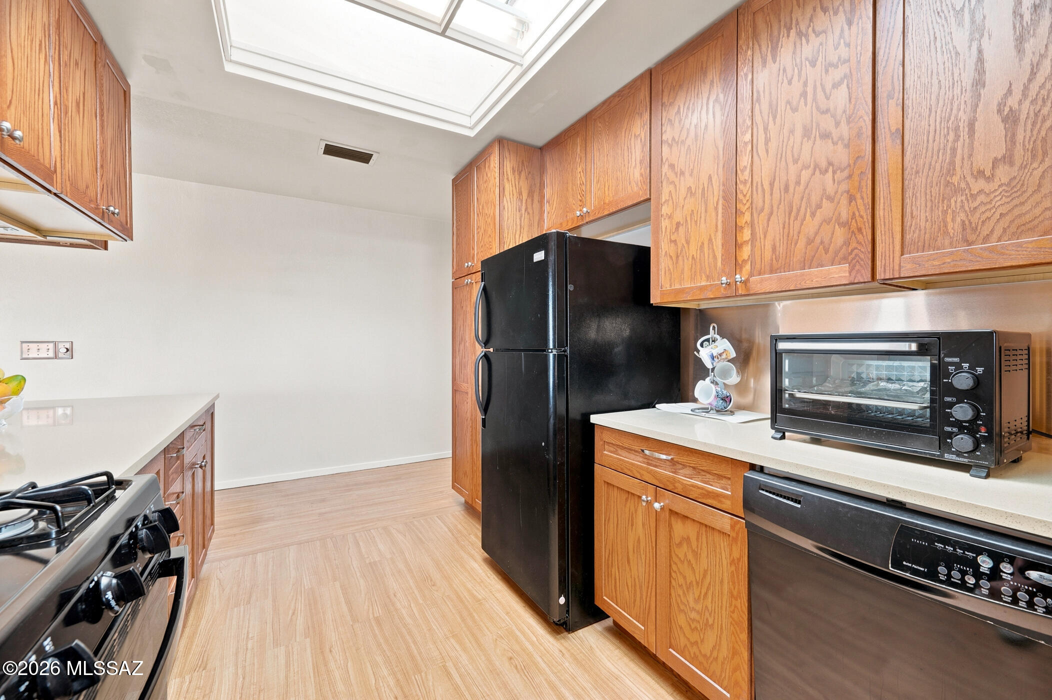 3660 W El Moraga Place