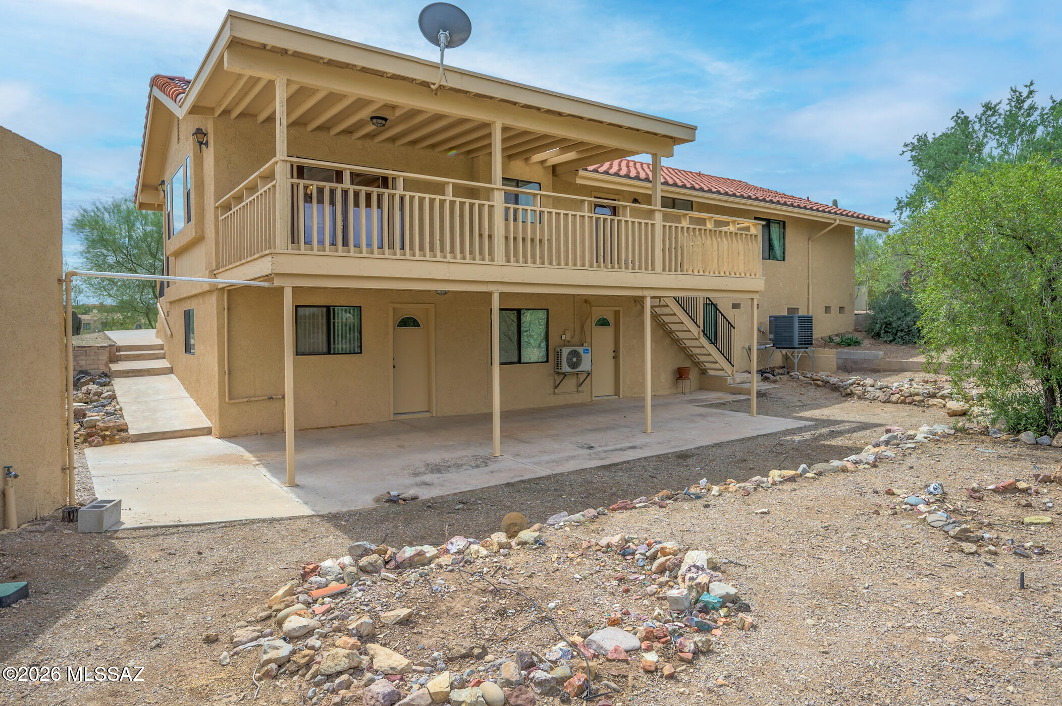 3660 W El Moraga Place