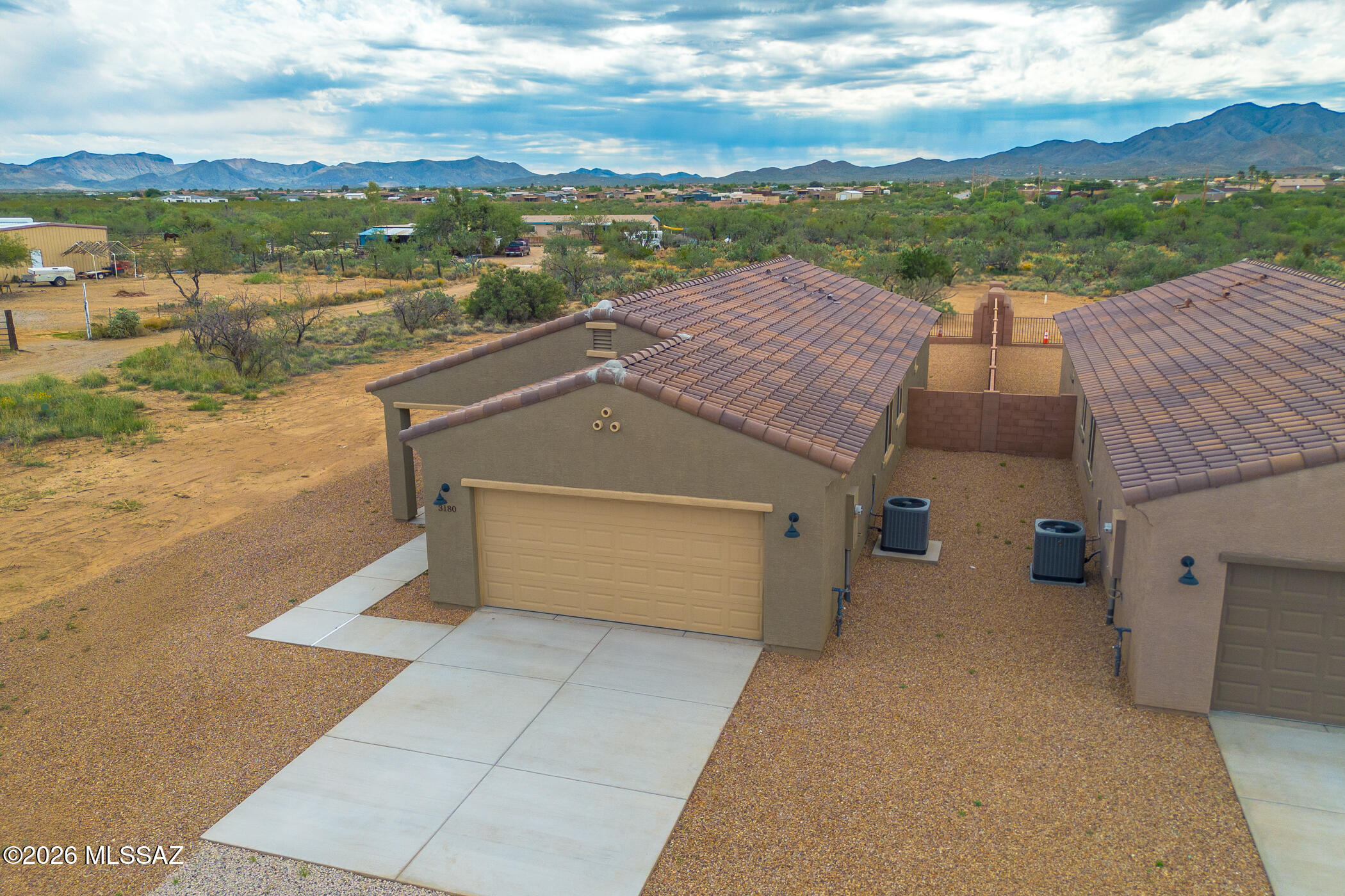 3194 E Andrada Road