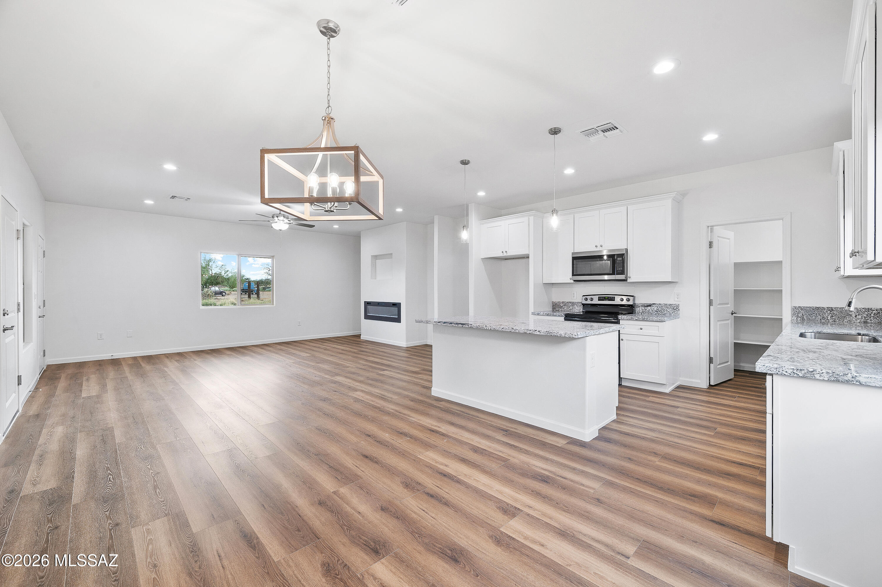 3194 E Andrada Road