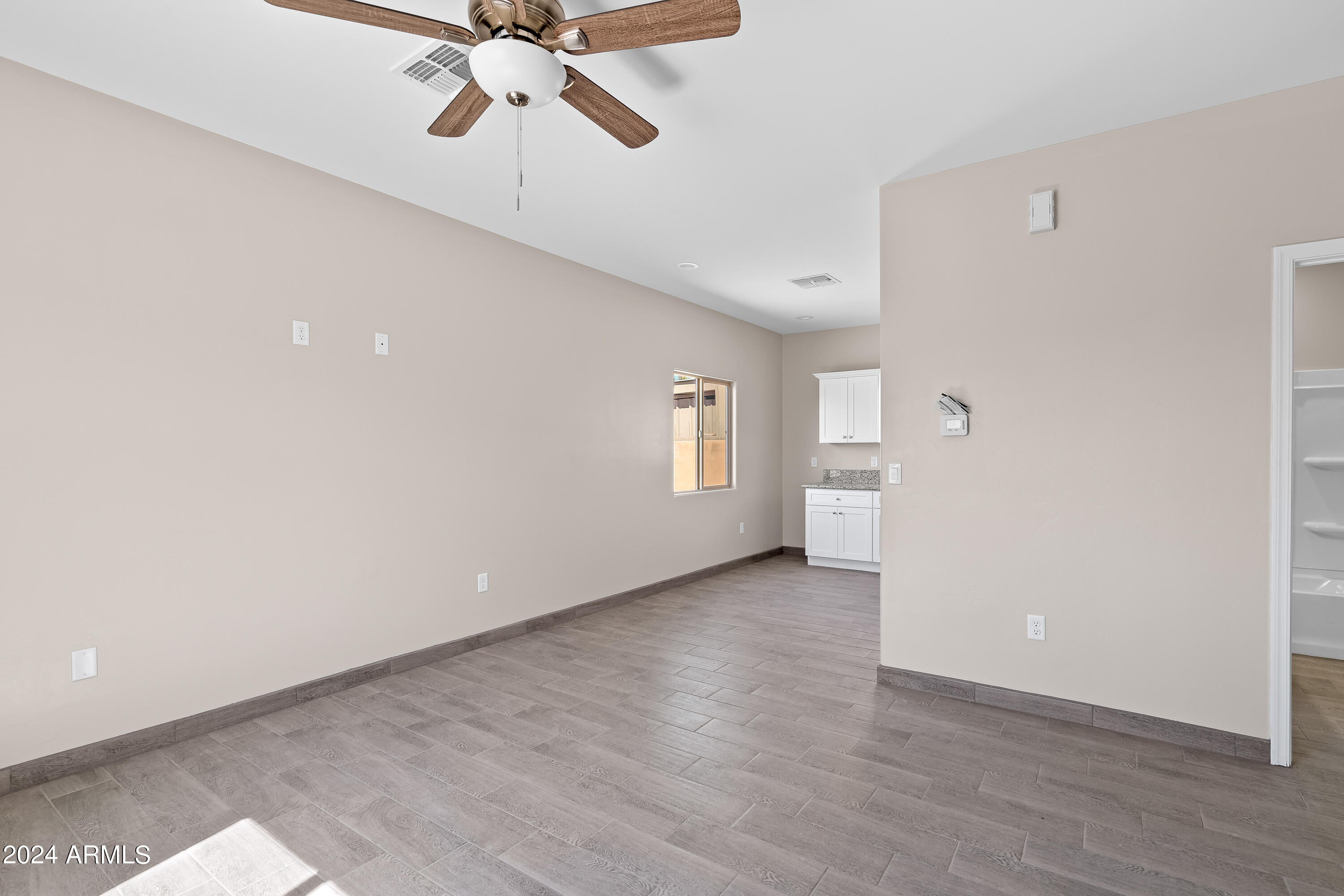 802 E 35TH Street