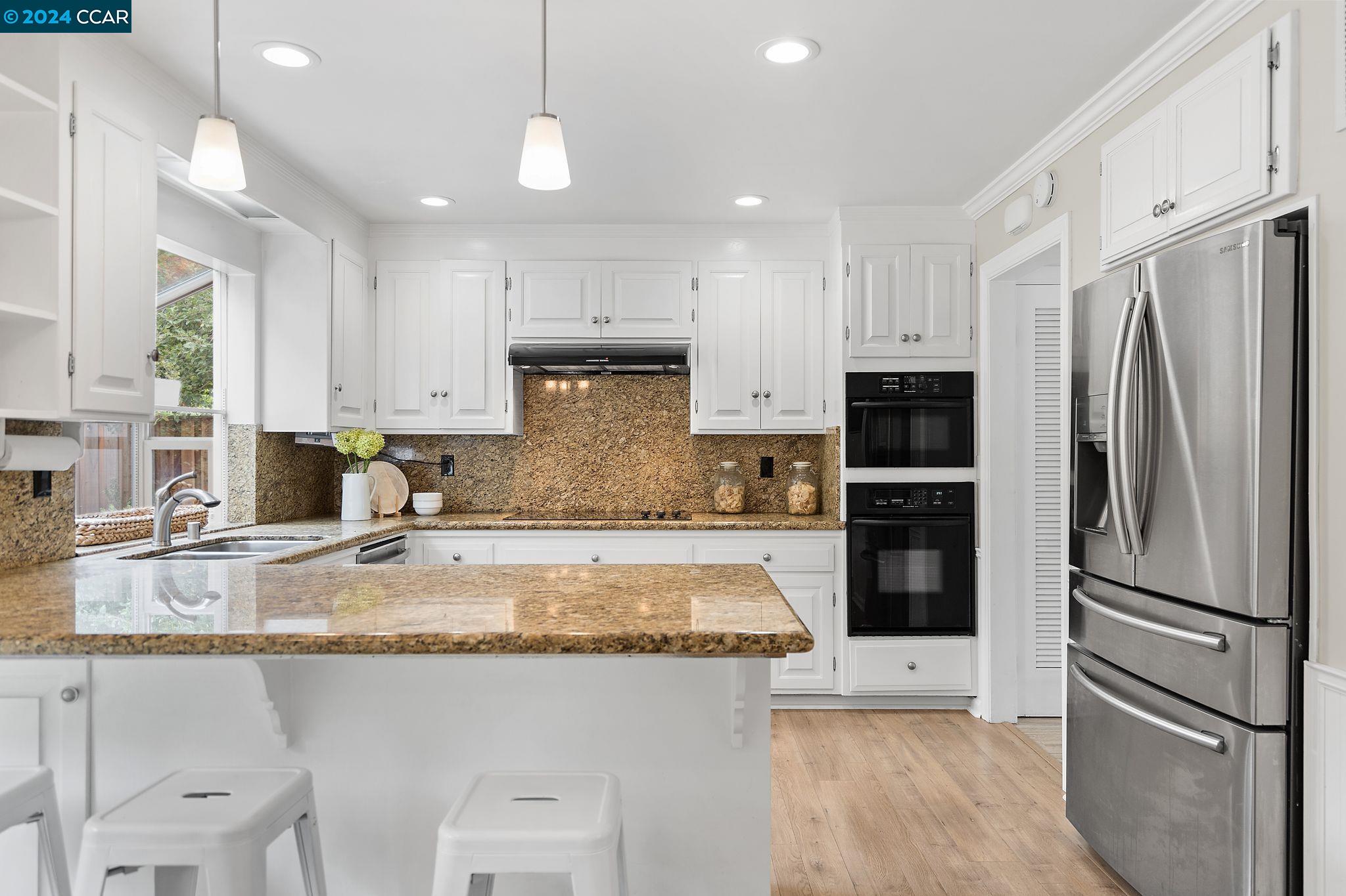 375 Redfield Pl
