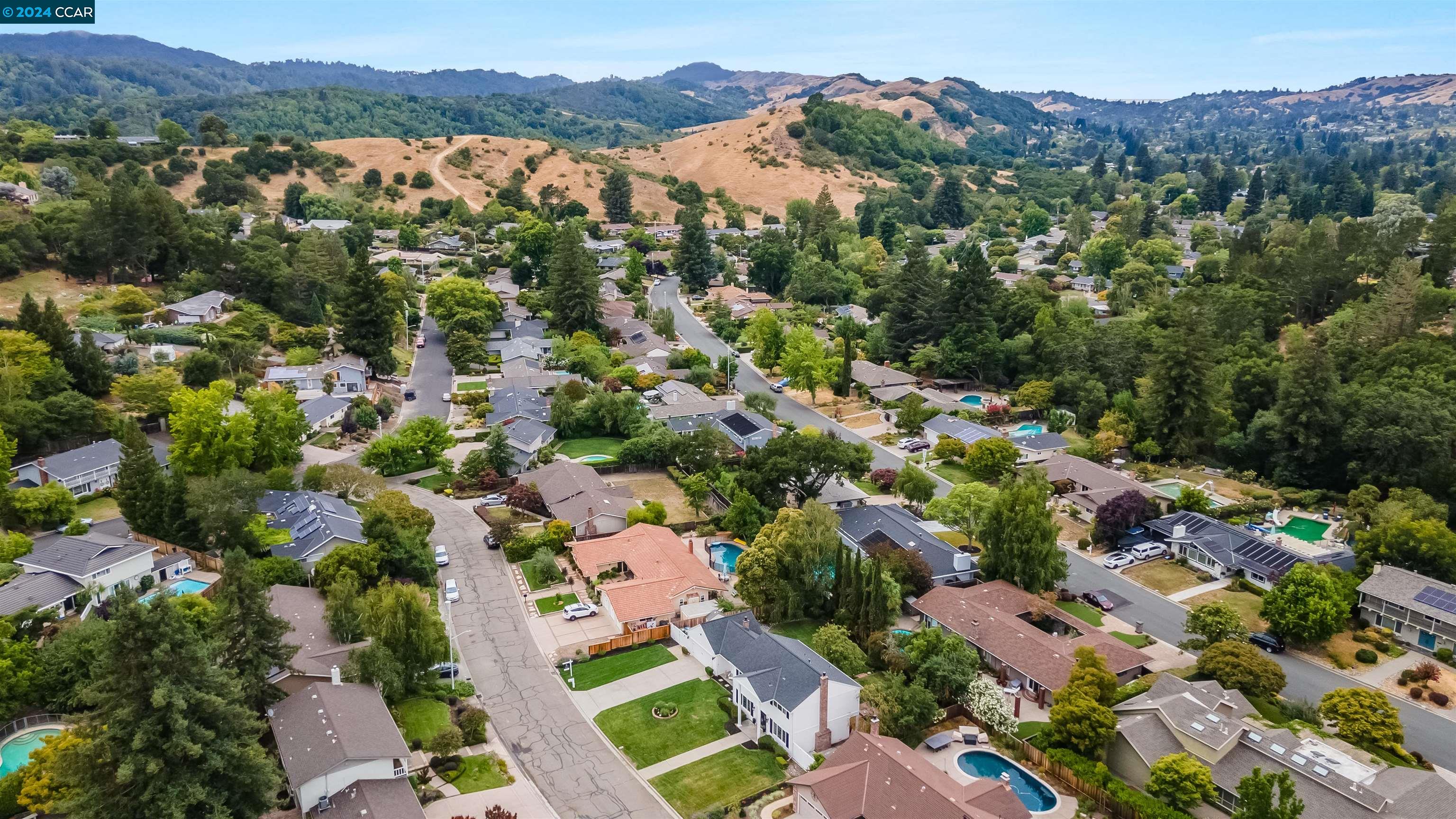 375 Redfield Pl