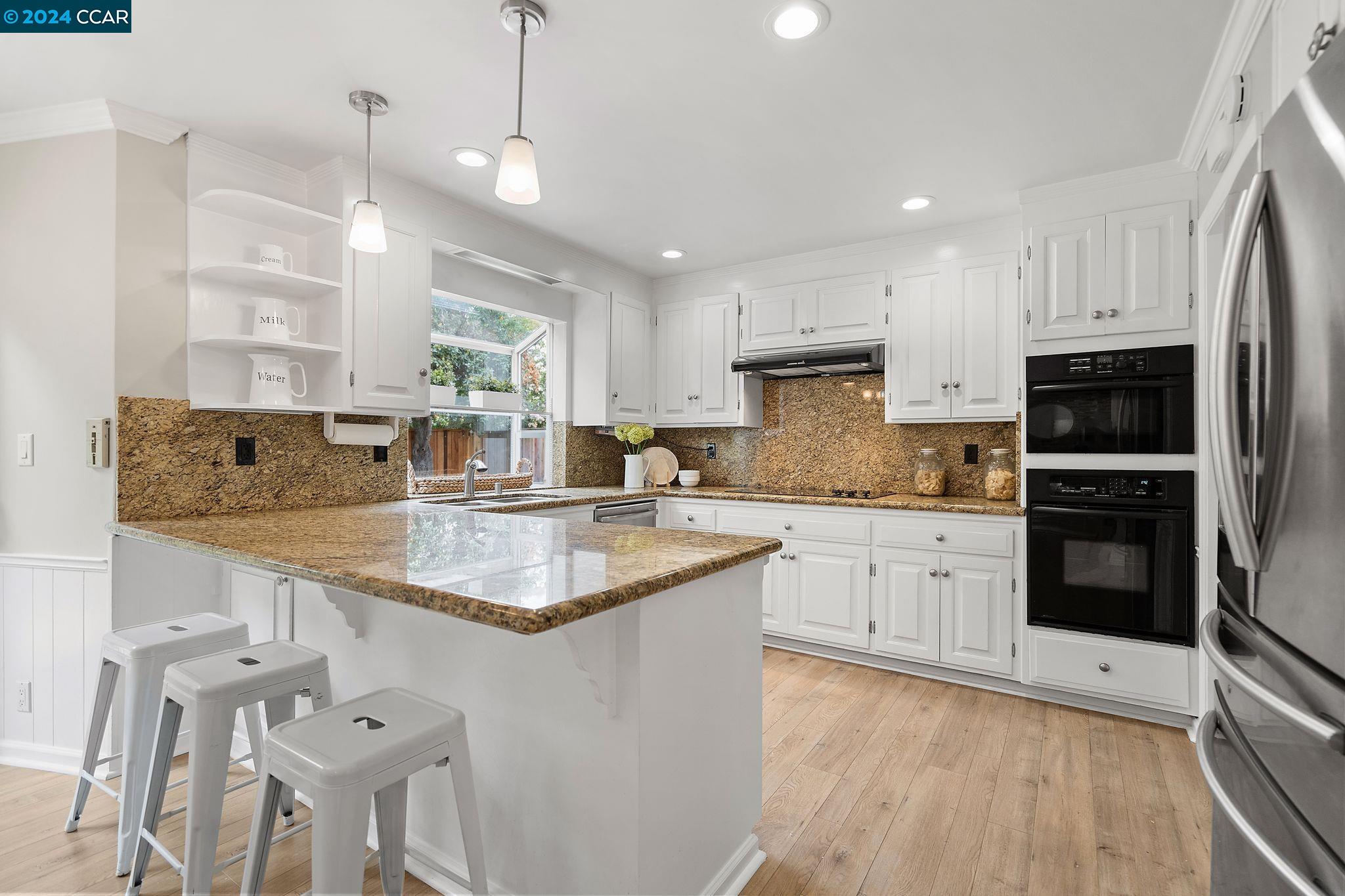 375 Redfield Pl