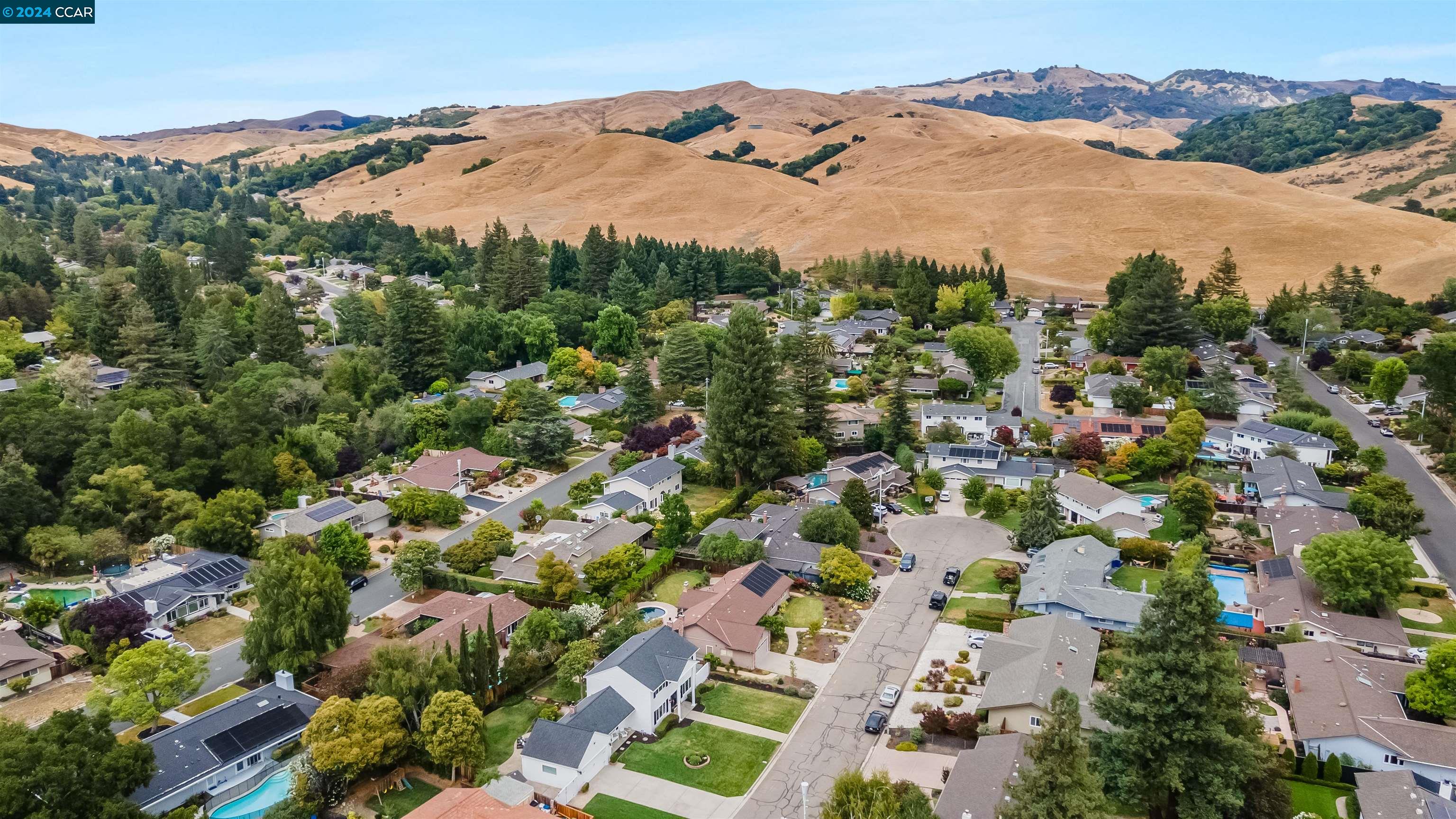 375 Redfield Pl