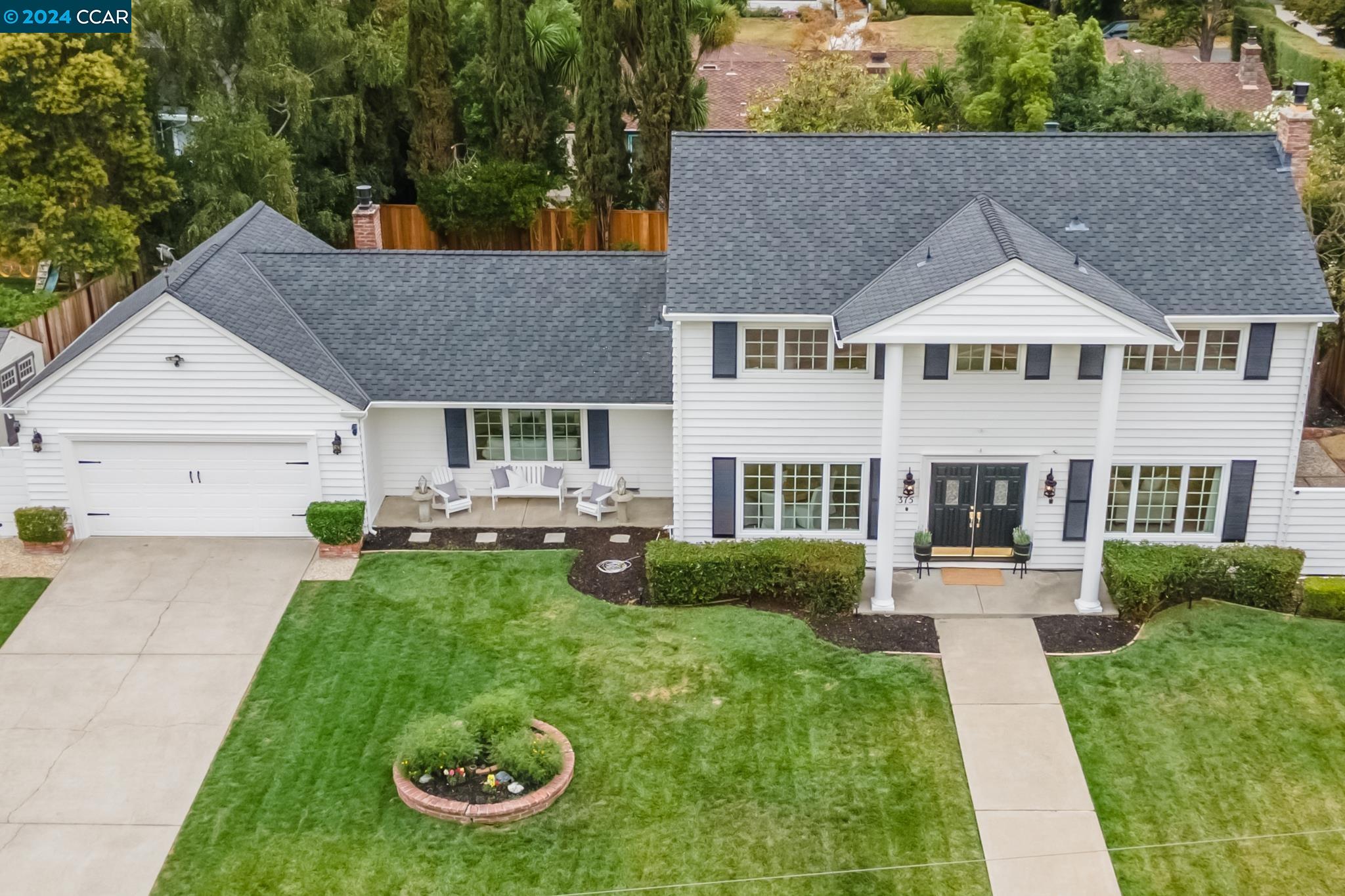 375 Redfield Pl