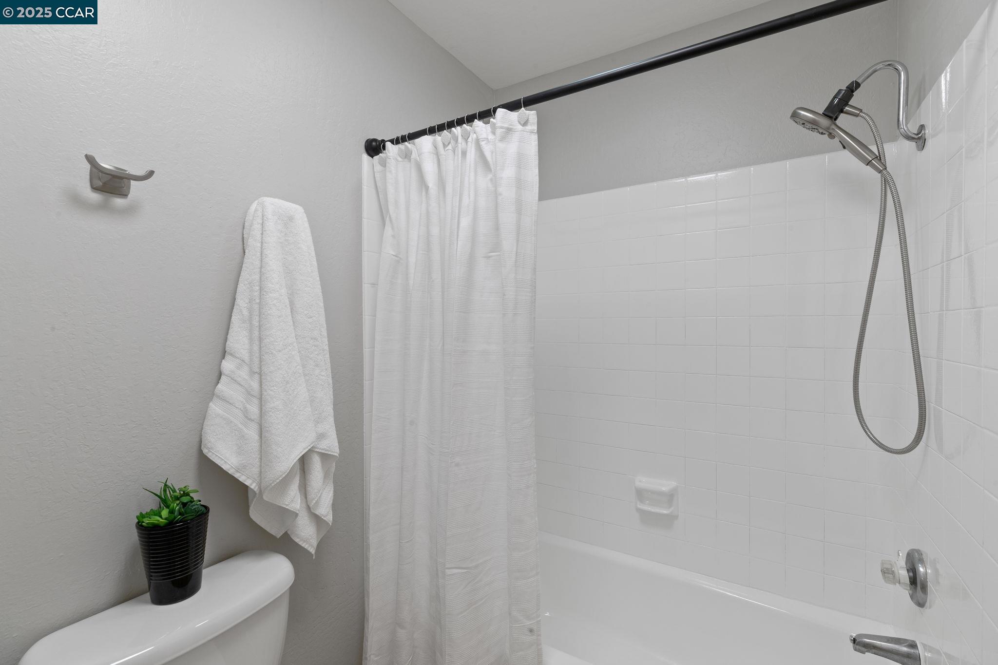 455 Woodminster Dr