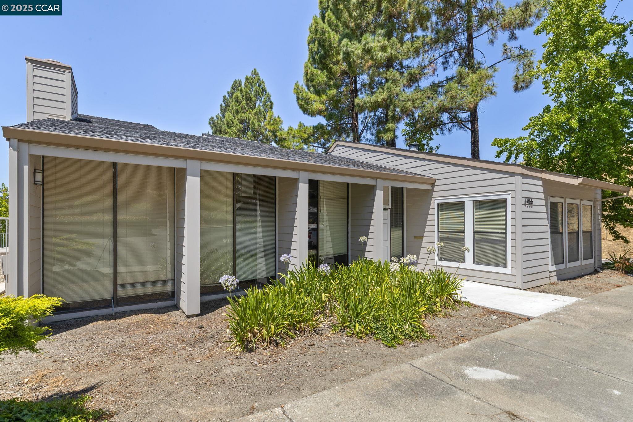 455 Woodminster Dr