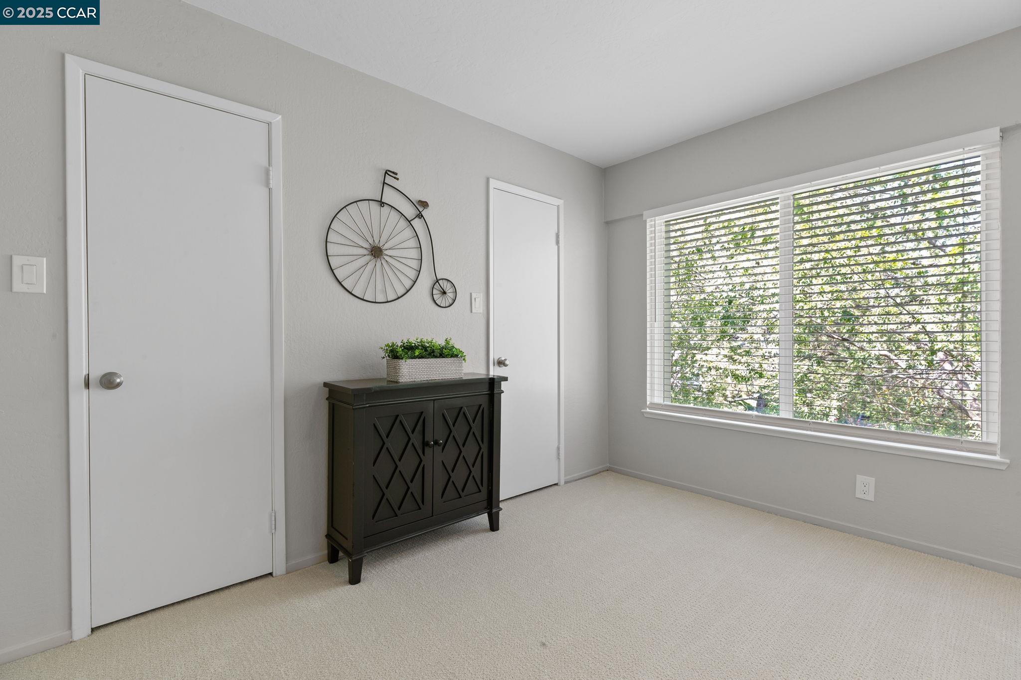 455 Woodminster Dr