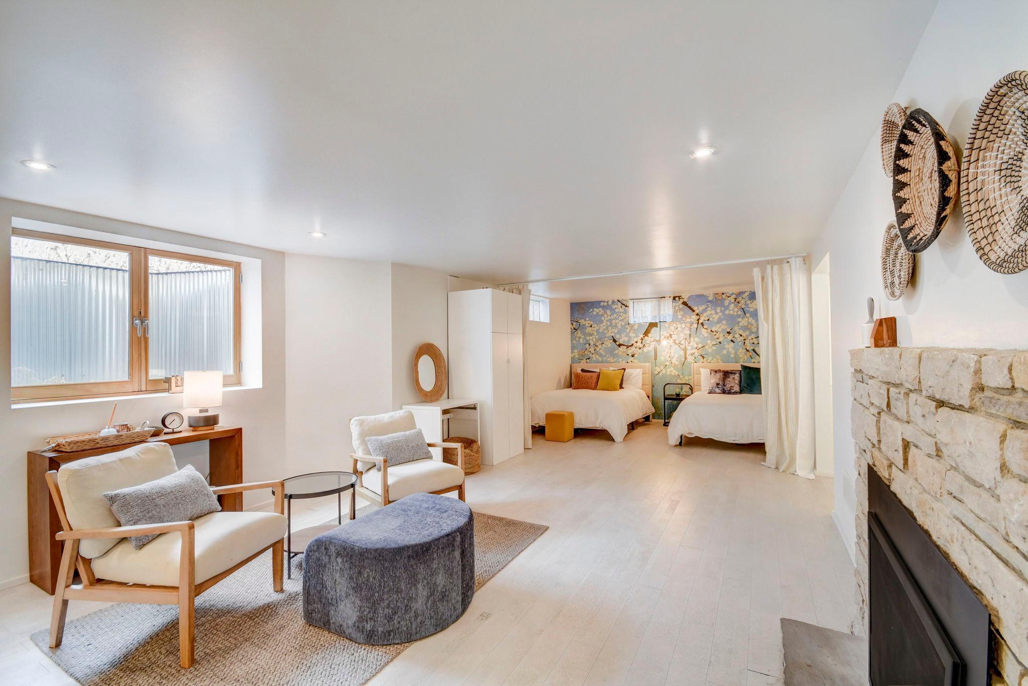 1409 Cedar Lake Parkway