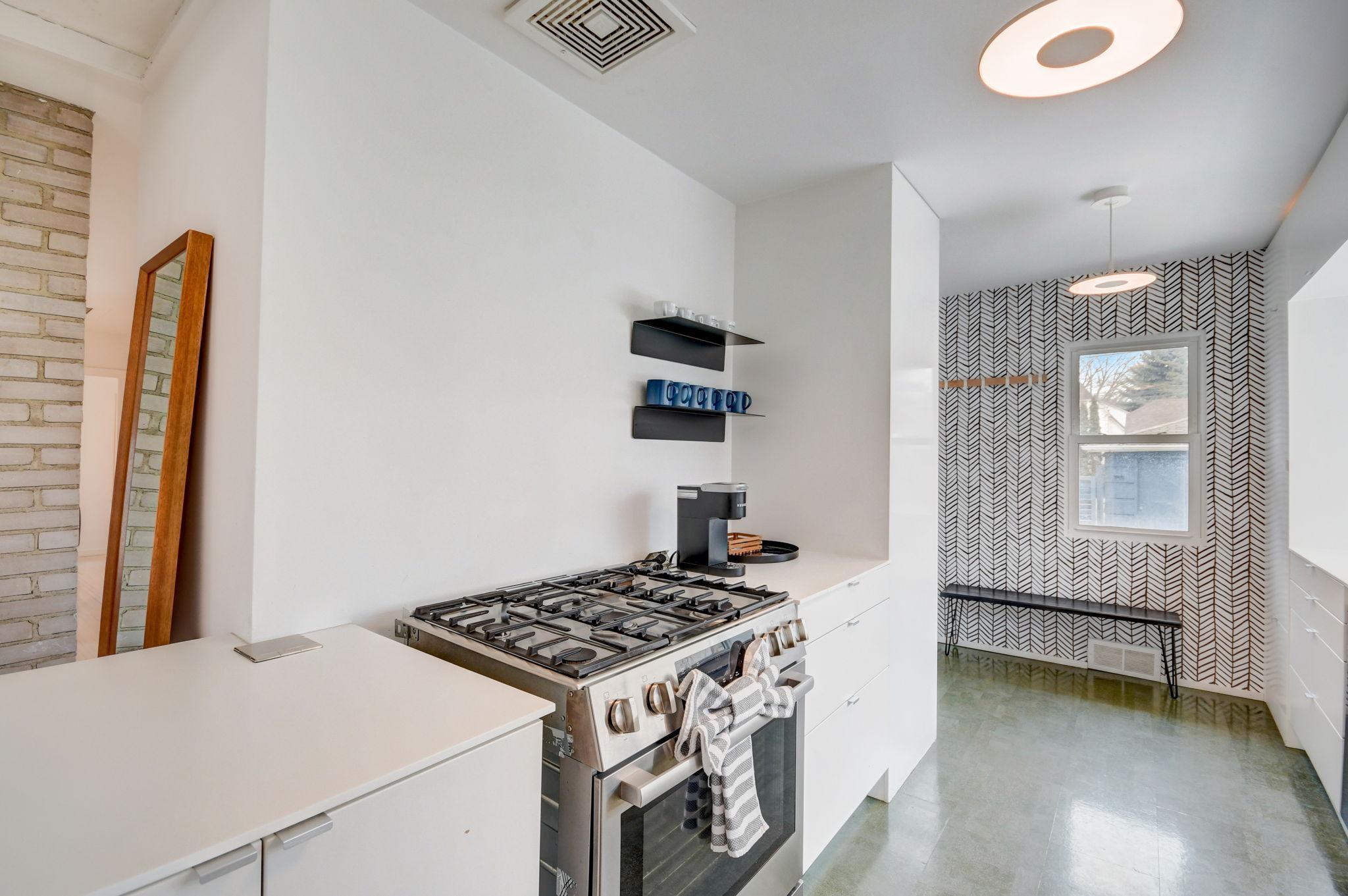 1409 Cedar Lake Parkway