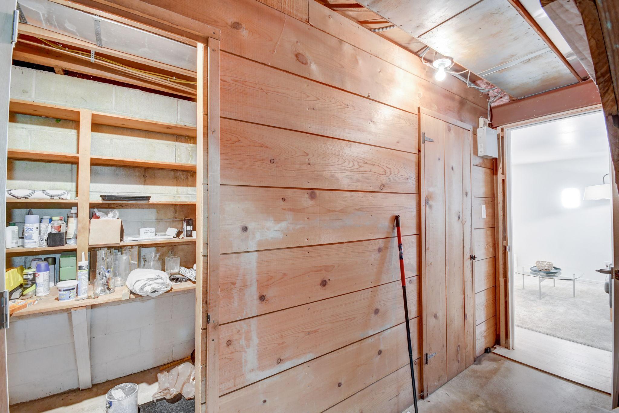 1409 Cedar Lake Parkway