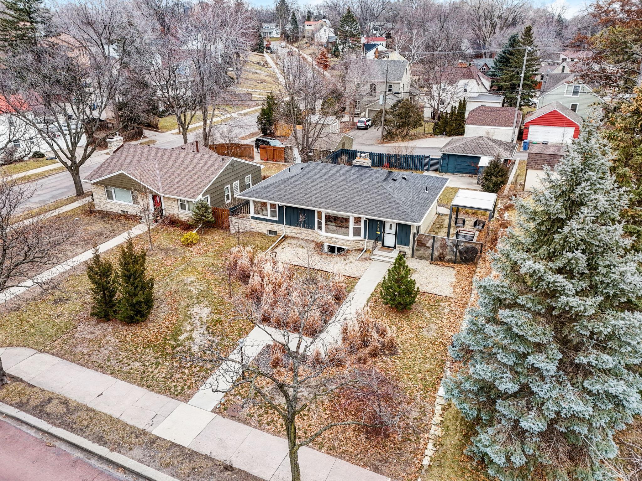 1409 Cedar Lake Parkway