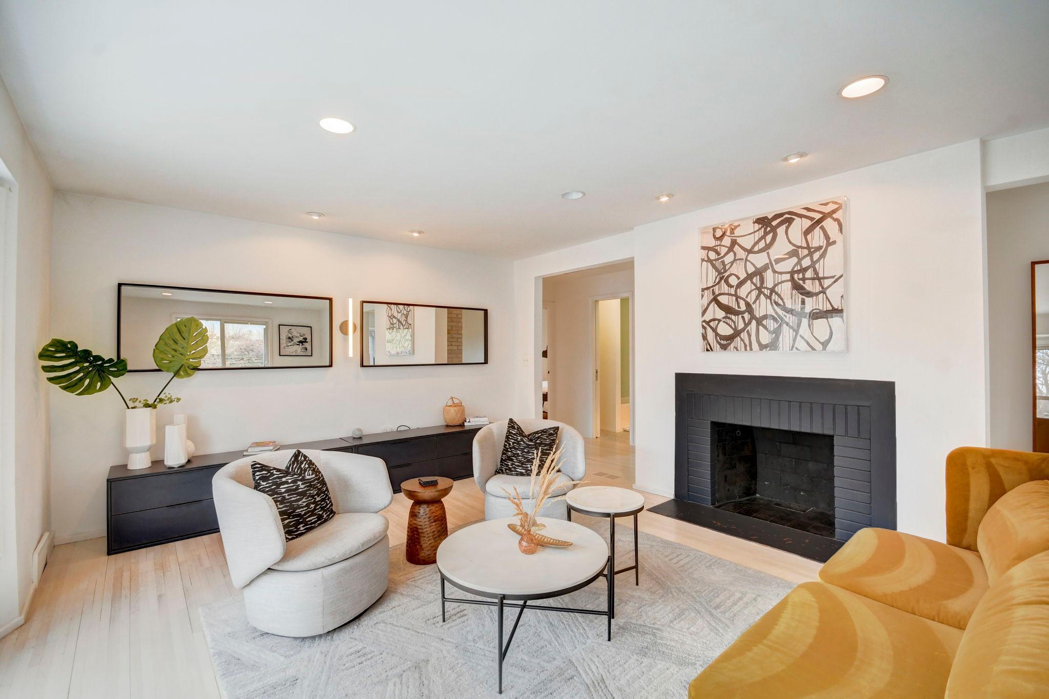 1409 Cedar Lake Parkway