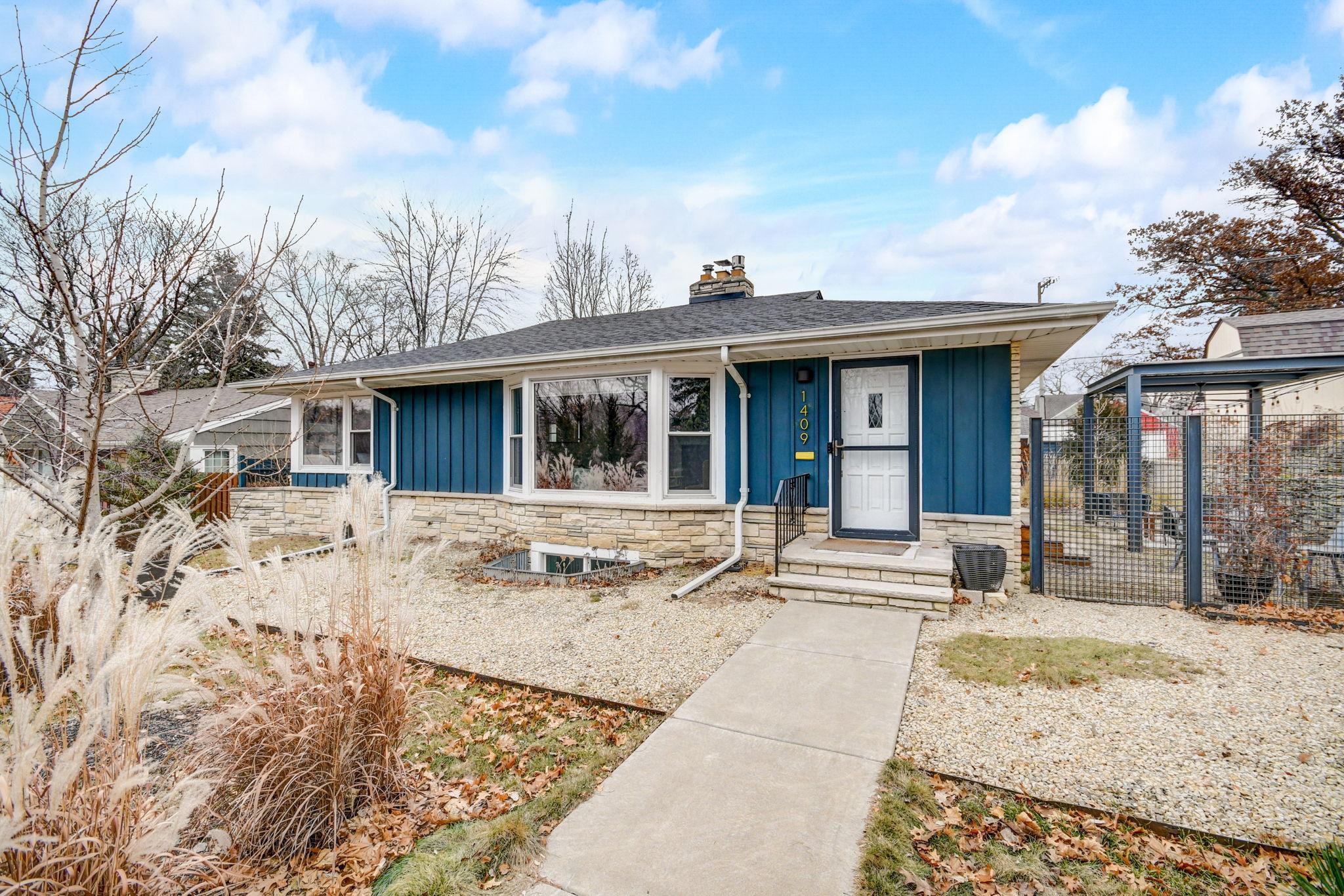 1409 Cedar Lake Parkway