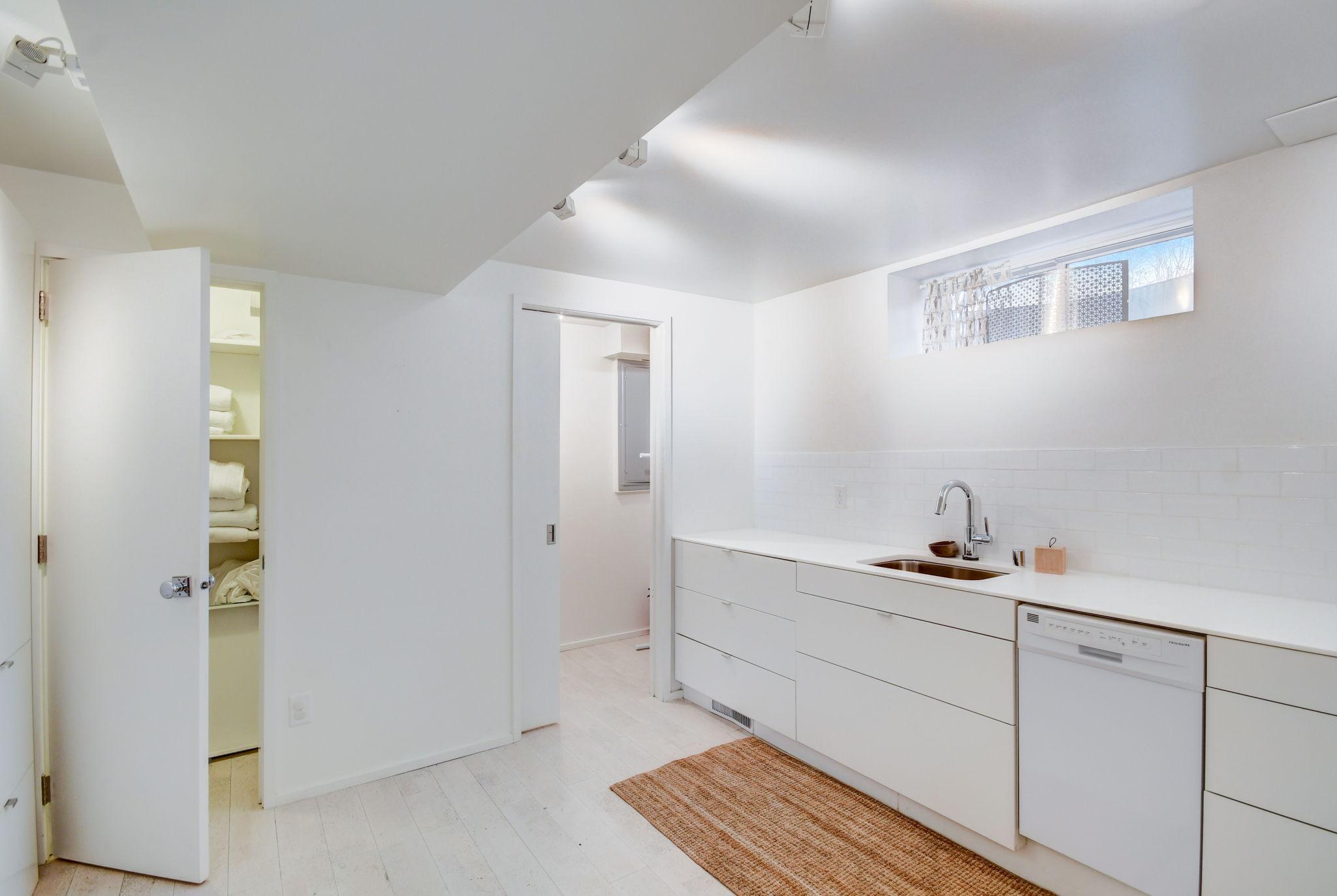 1409 Cedar Lake Parkway