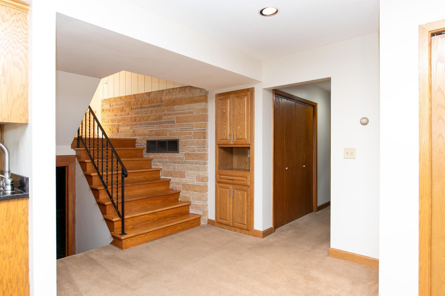 10700 River Terrace