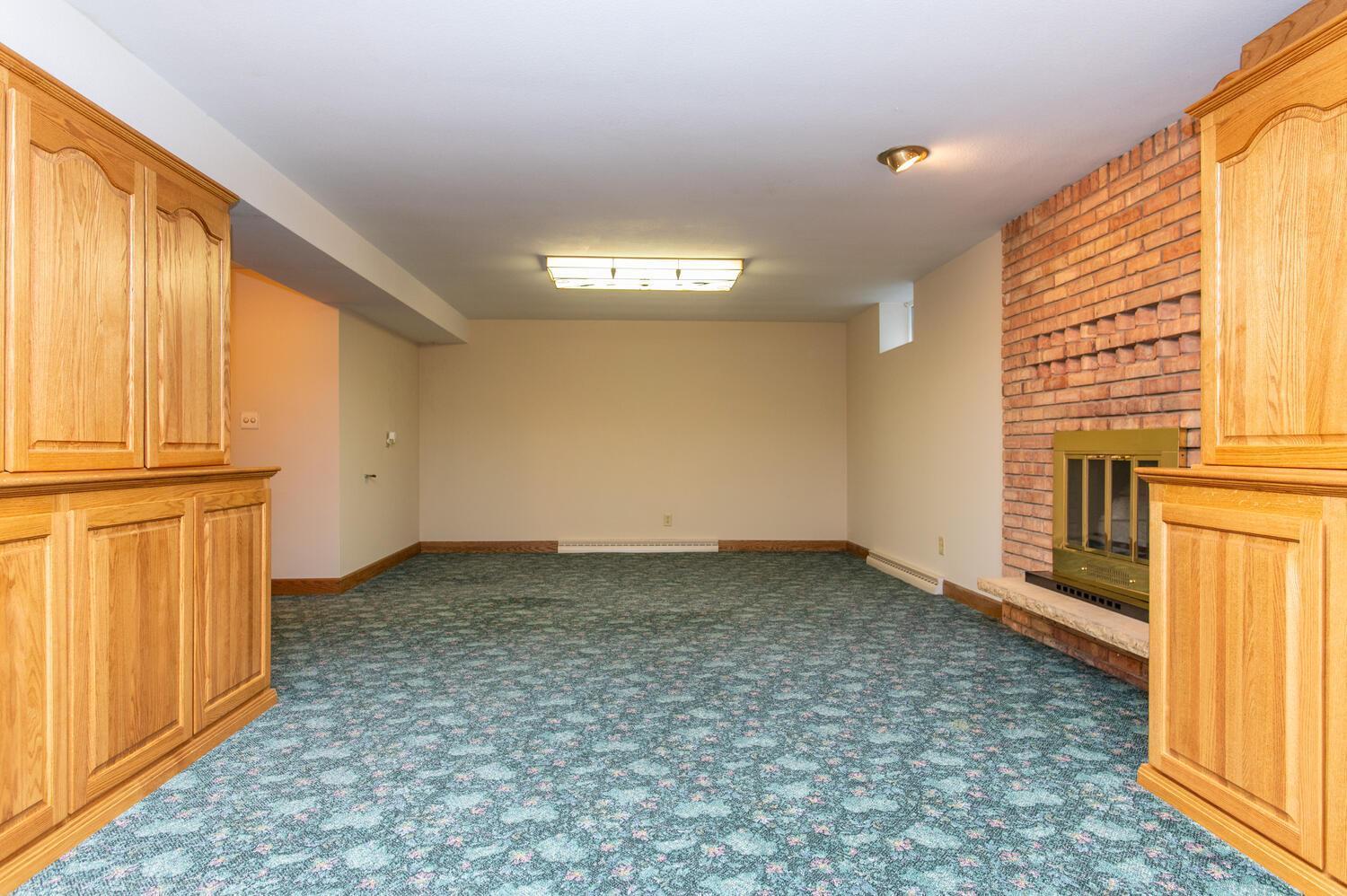 10700 River Terrace