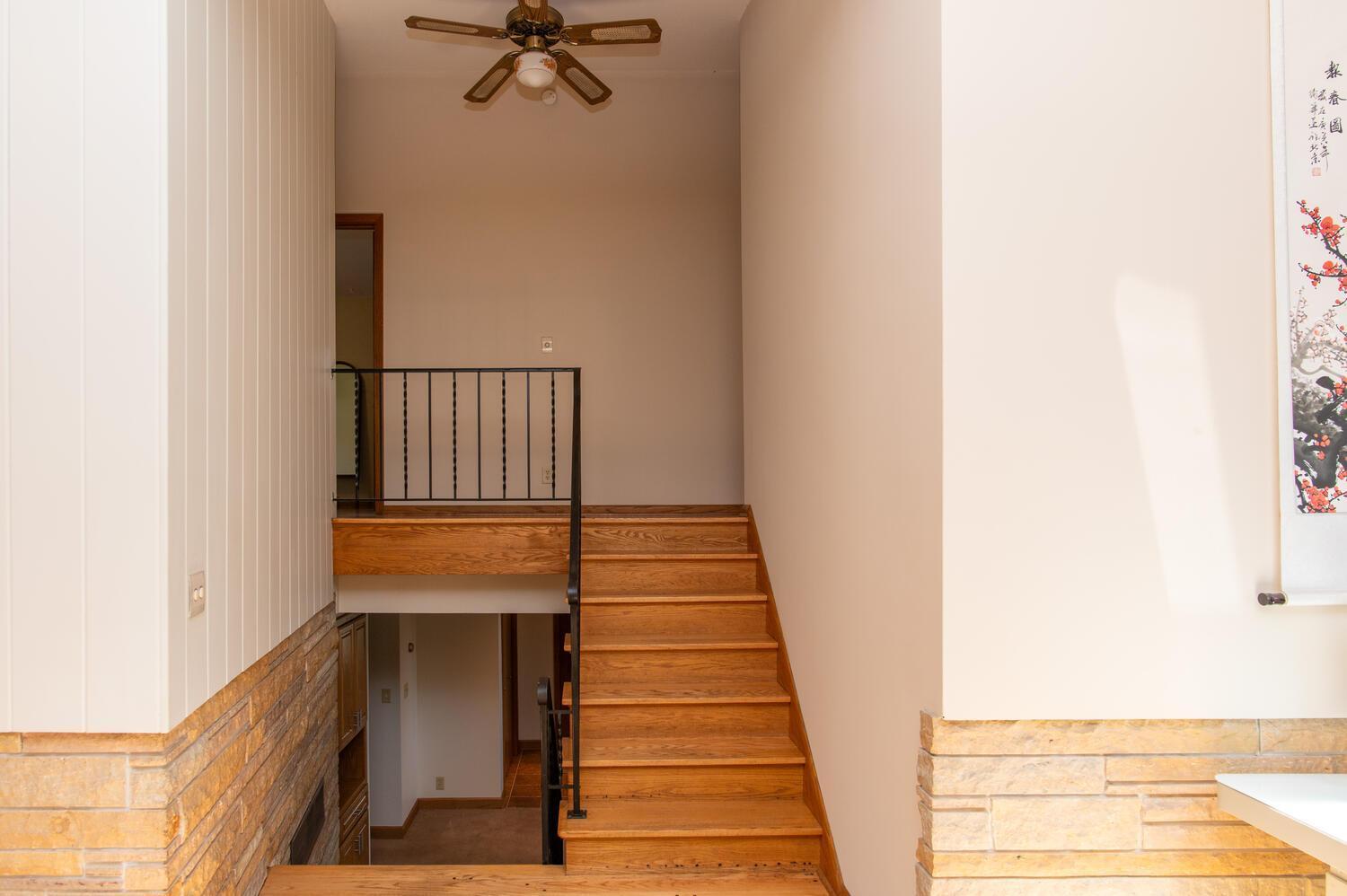 10700 River Terrace