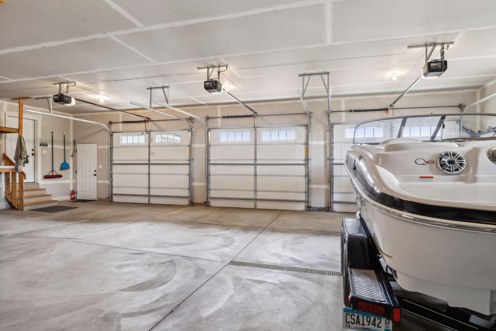 8022 Waterset Circle