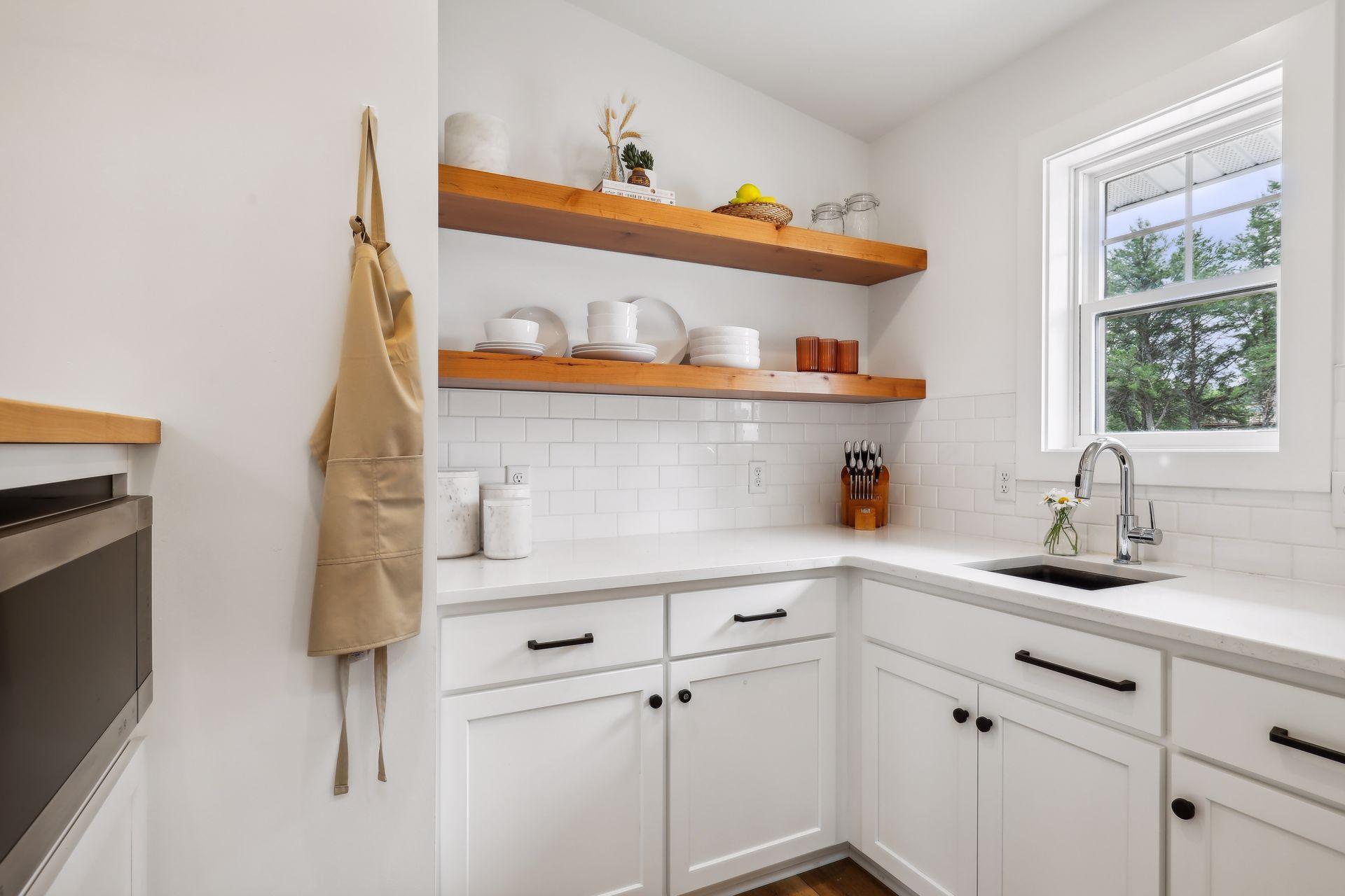 8022 Waterset Circle