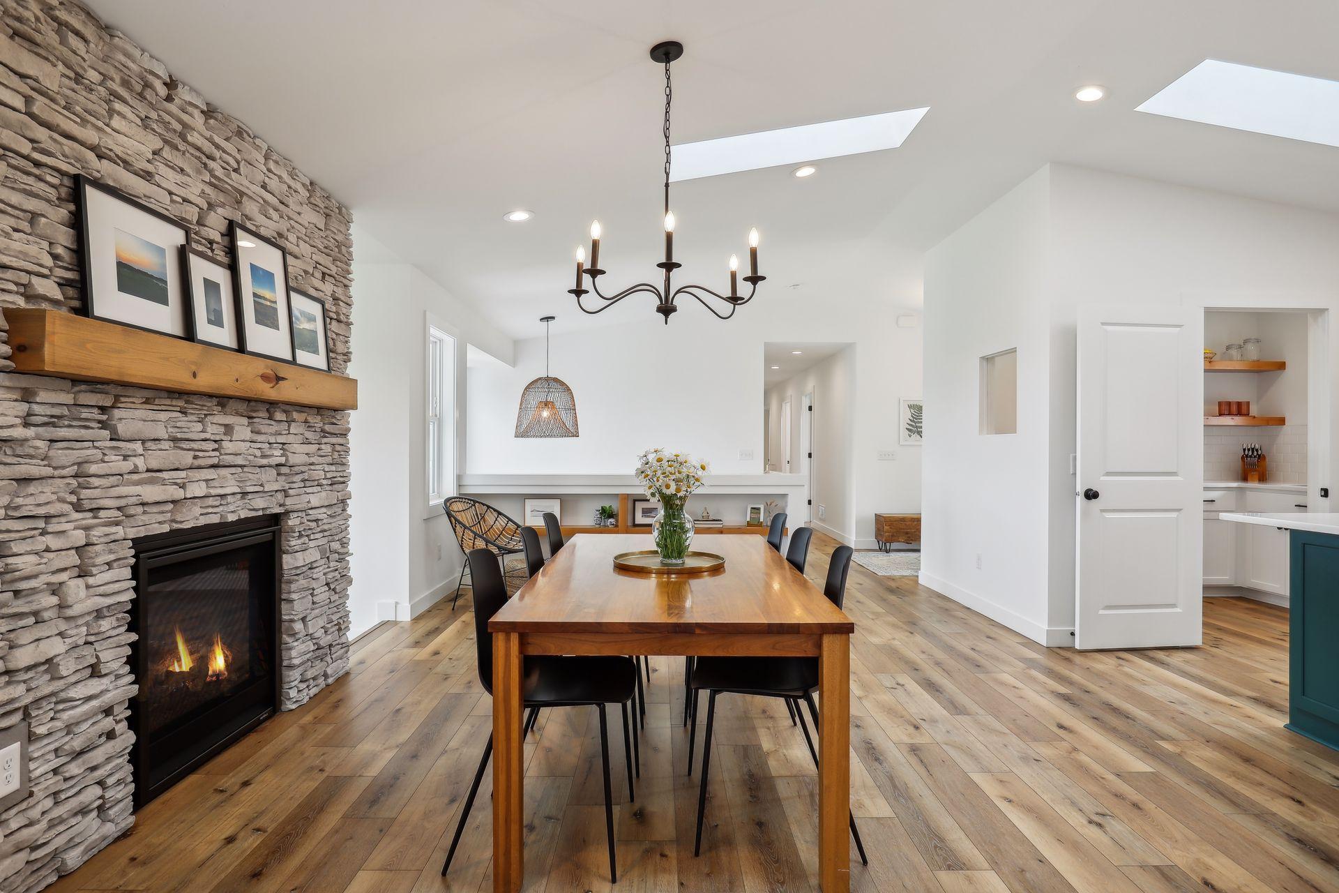 8022 Waterset Circle