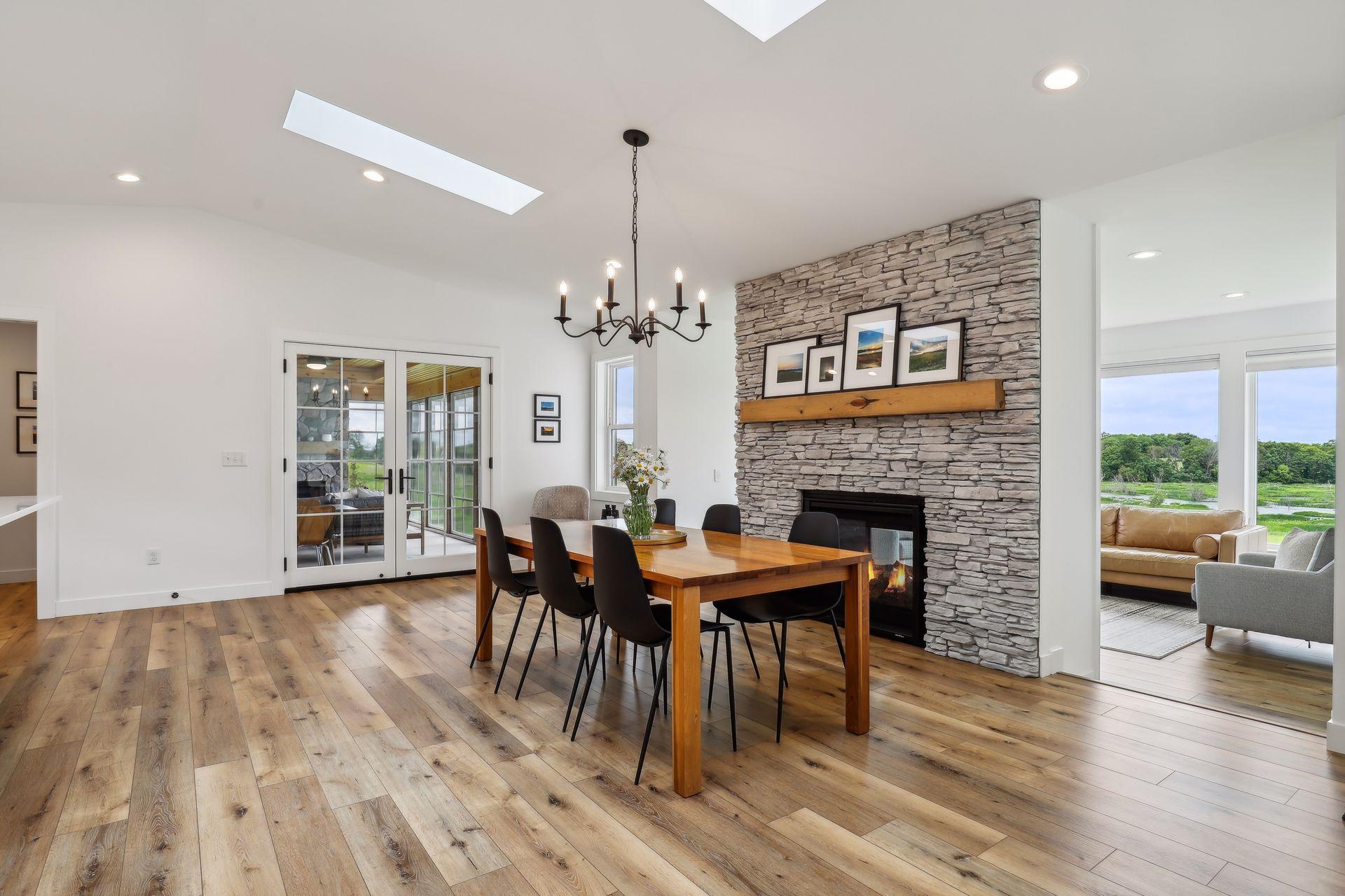 8022 Waterset Circle