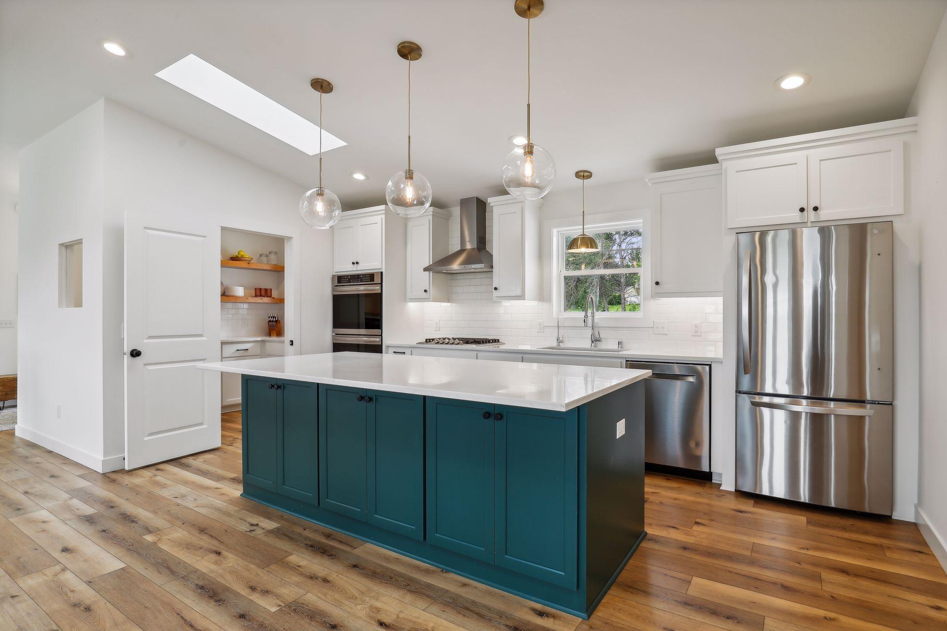 8022 Waterset Circle