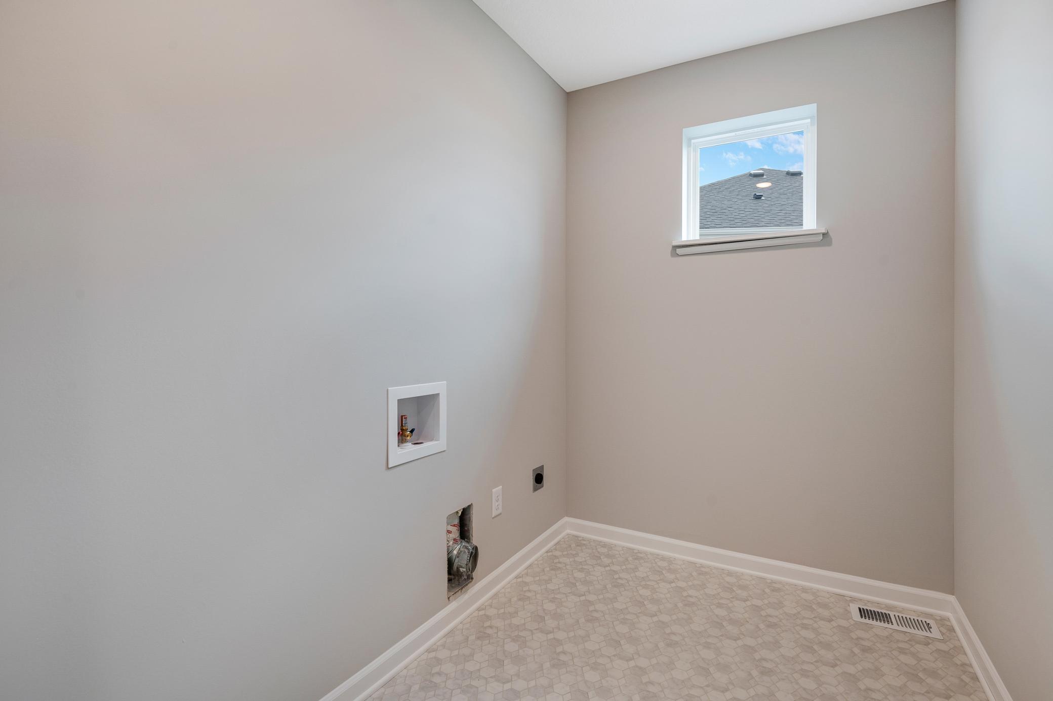 6642 Wildflower Way