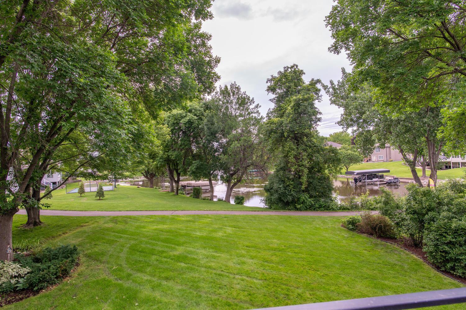 8803 Dallas Lane N